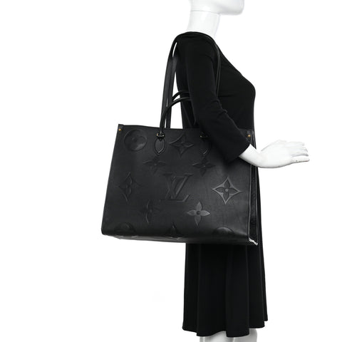 LOUIS VUITTON Empreinte Monogram Giant Onthego GM Black