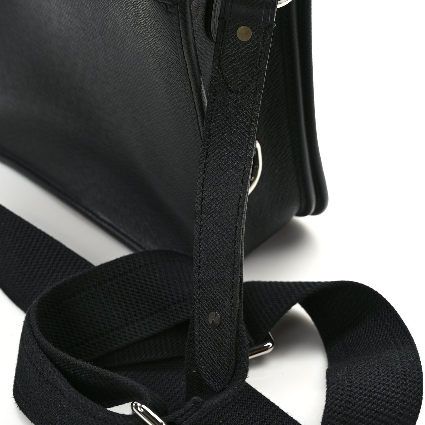 Taiga Roman PM Messenger Black