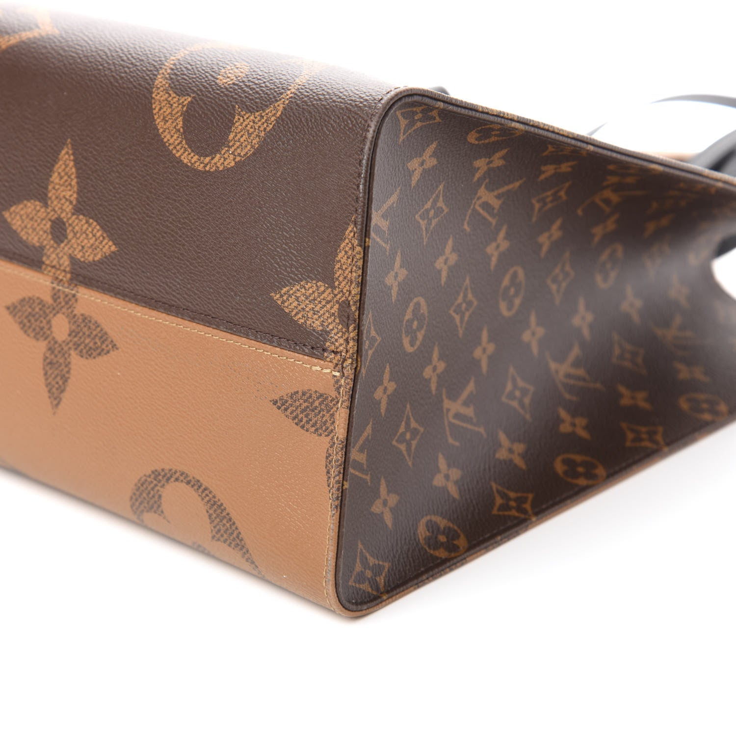 Louis Vuitton Reverse Monogram Giant Onthego GM 7 of 11