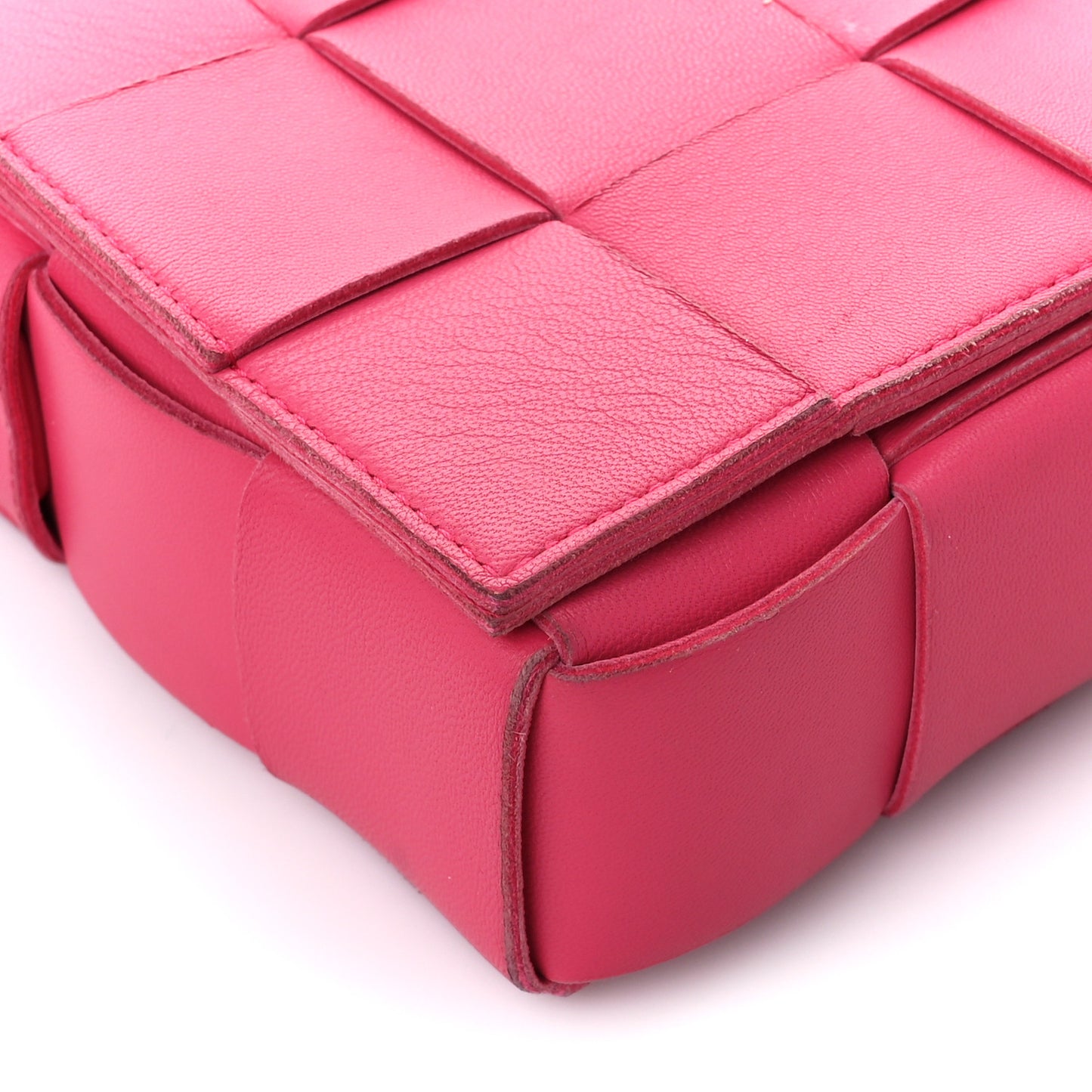 Lambskin Maxi Intrecciato Cassette Crossbody Bag Lollipop