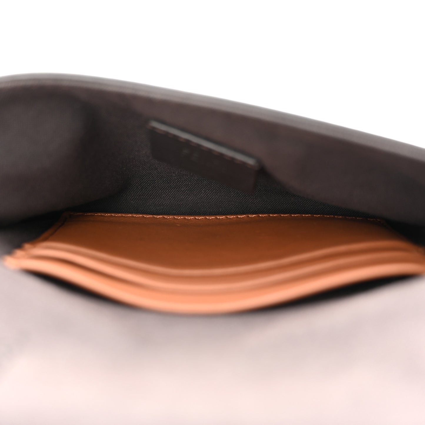 Vitello Grace Matte Duo Baguette Camel