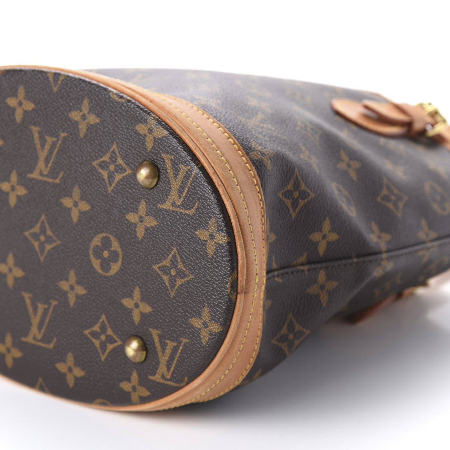 Monogram Petit Bucket 23