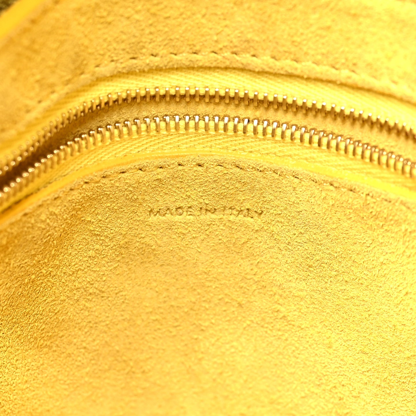 Soft Grained Calfskin Small Sangle Bucket Bag Citron