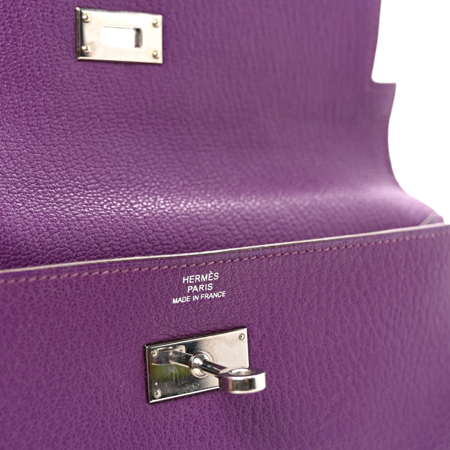 Chevre Mysore Kelly Longue Wallet Violet