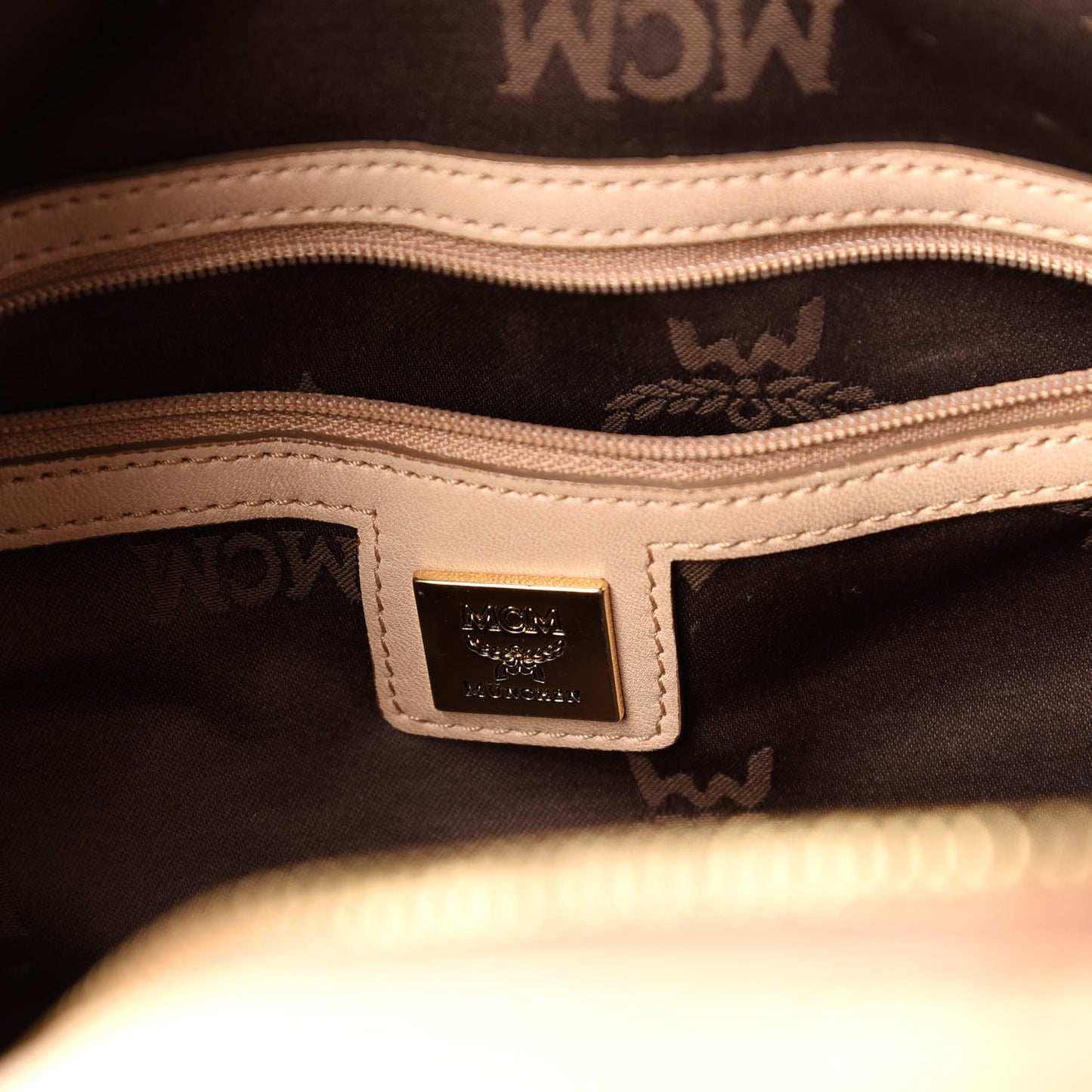 Visetos Vintage Boston Satchel Beige