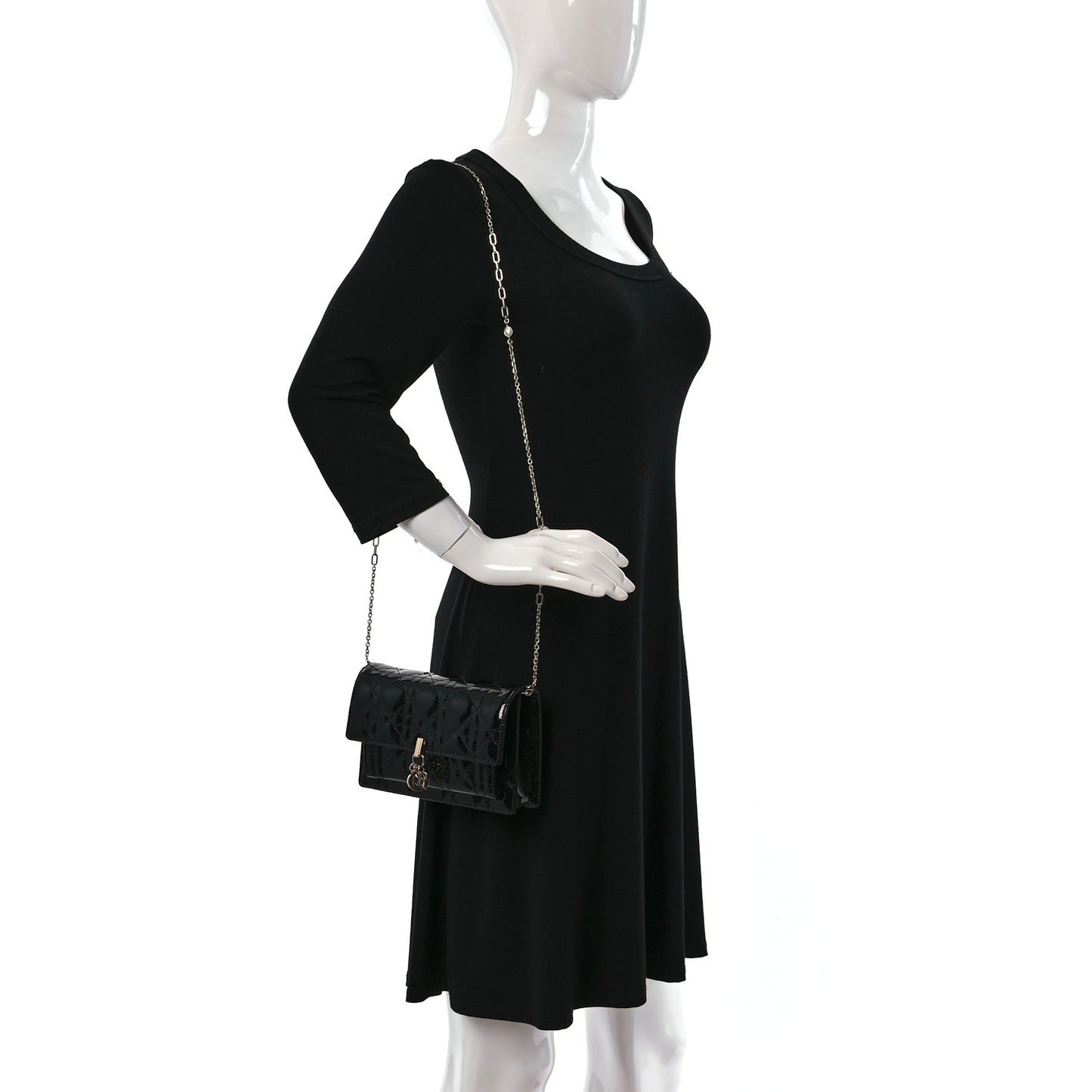 Patent Cannage Lady Dior Chain Pouch Black