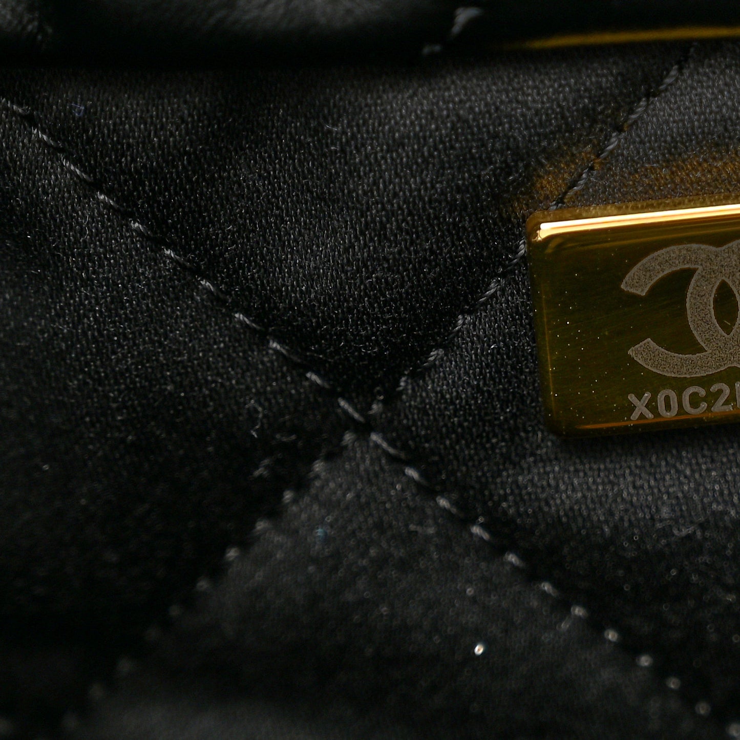 Shiny Calfskin Quilted Large Chanel 22 Black