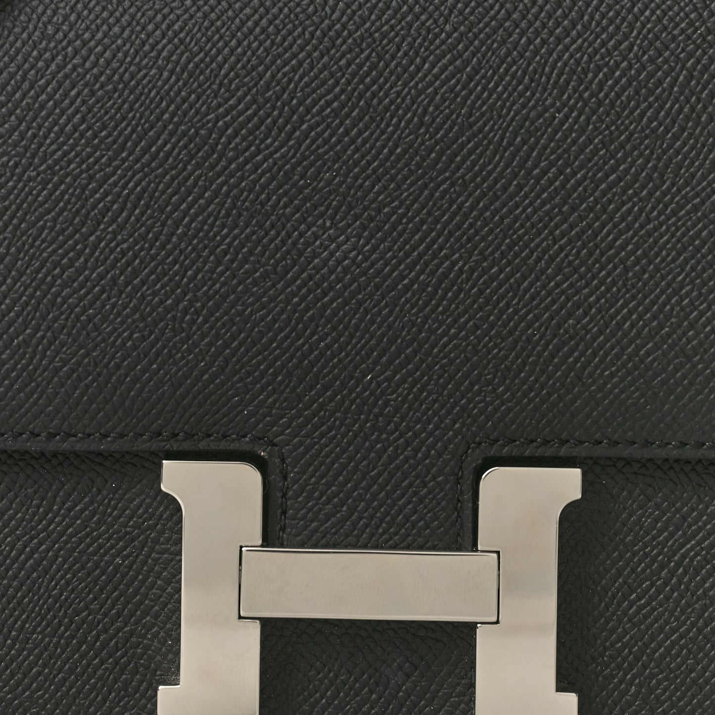 Epsom Constance 18 Black