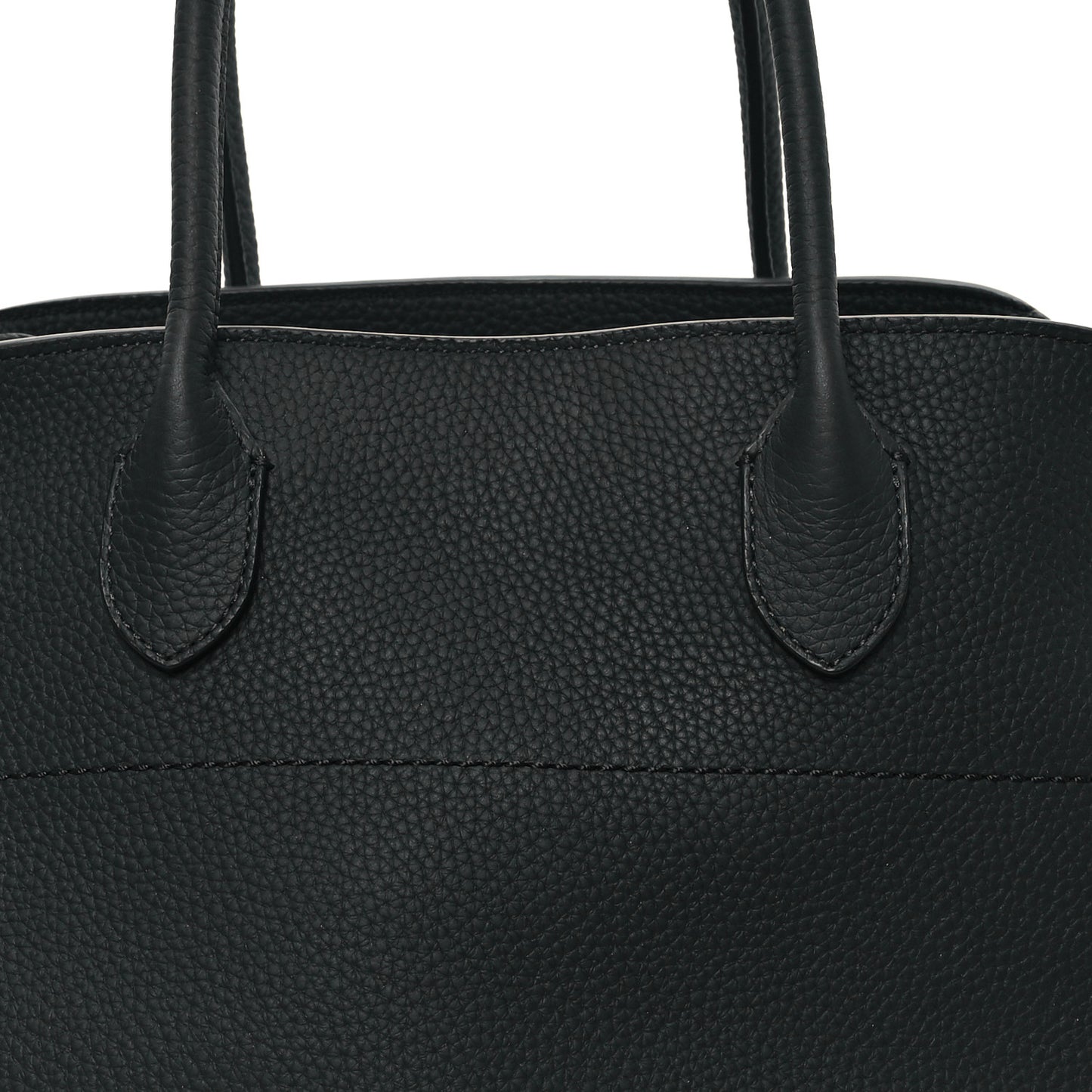 Matte Grained Calfskin Soft Margaux 15 Black