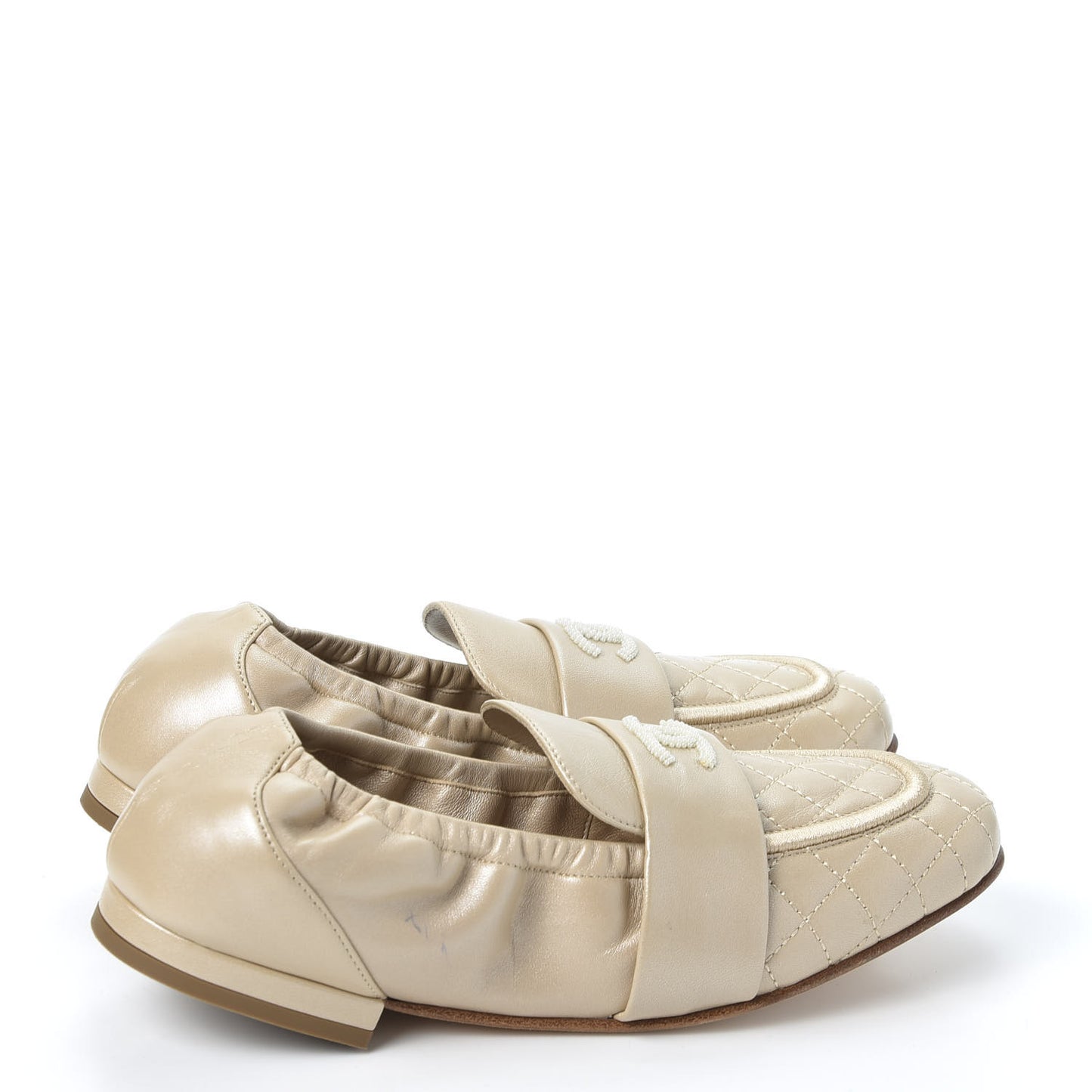Laminated Lambskin Womens Quilted Elastic CC Moccasin Loafers 36.5 Beige