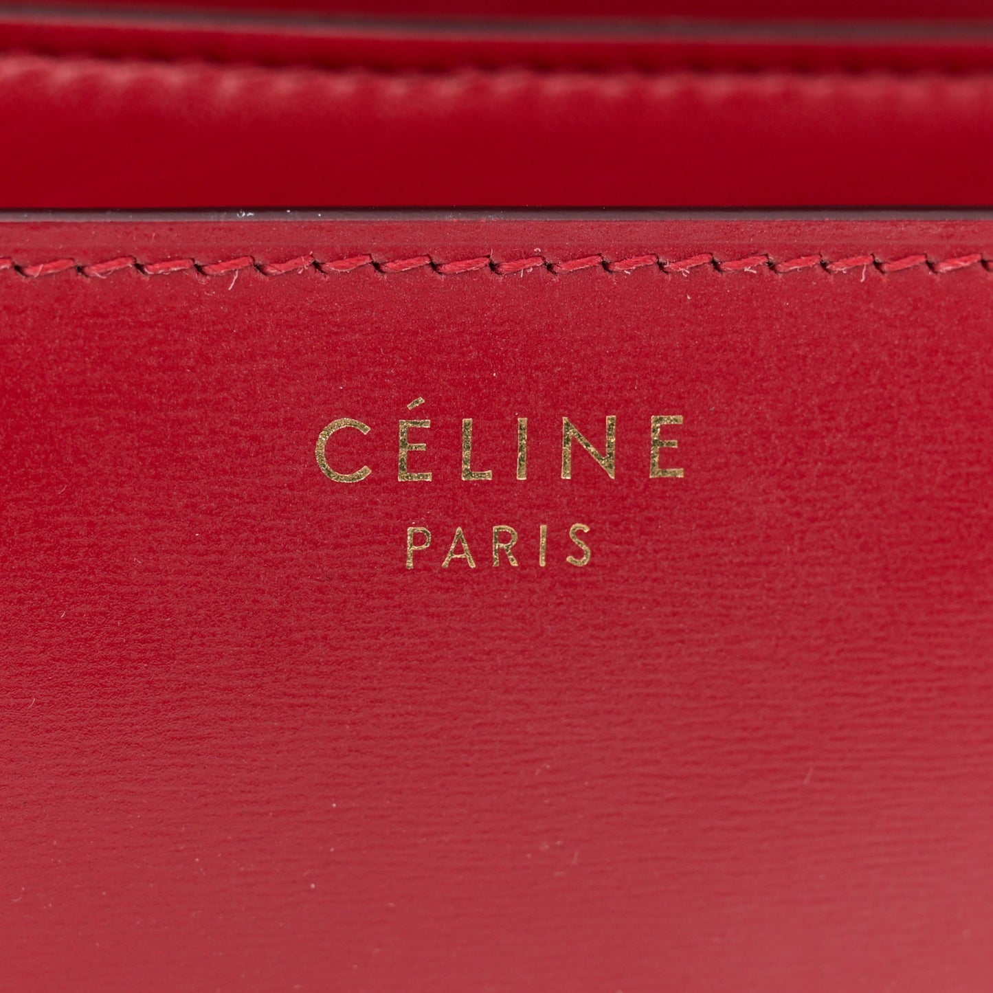 Smooth Calfskin Medium Classic Box Flap Bag Red