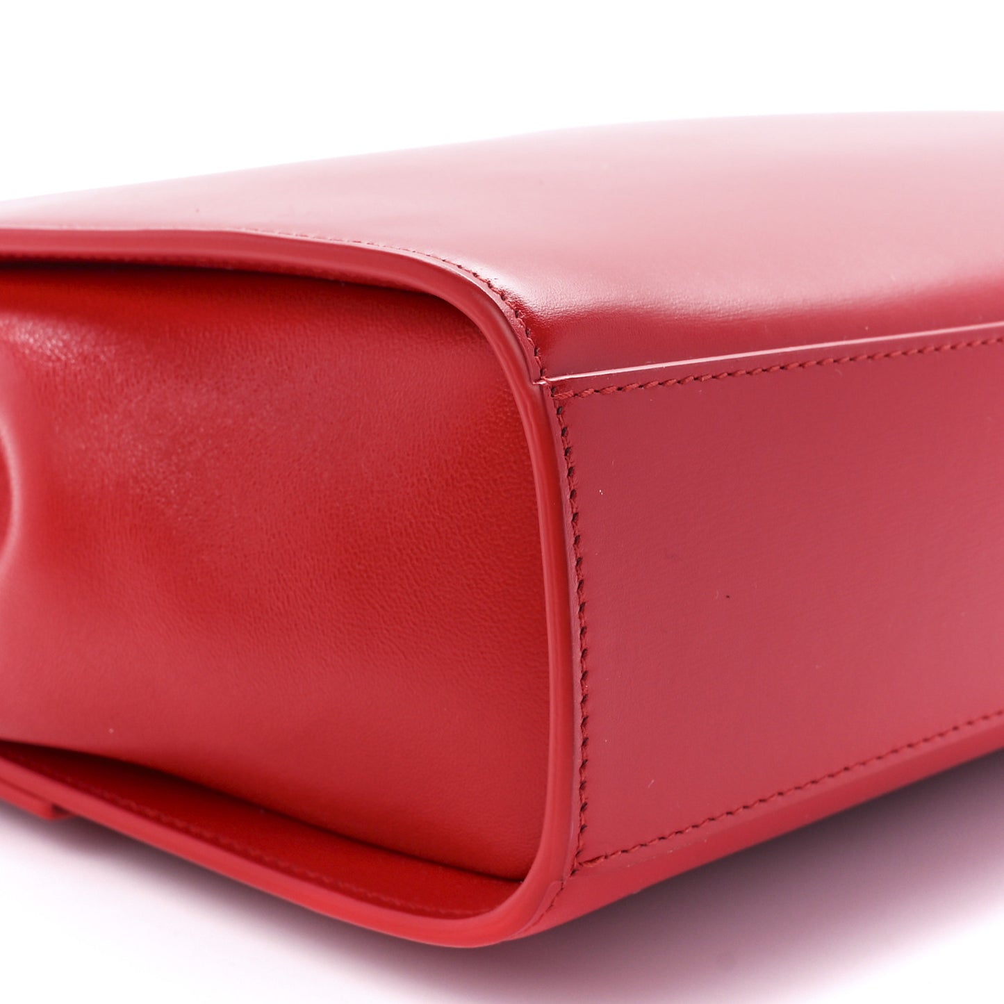 Box Calfskin Nappa Clip Bag Red