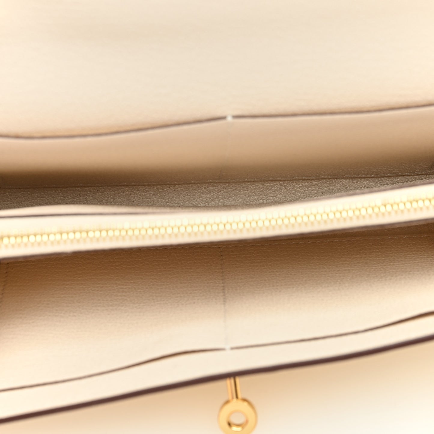 Ostrich Kelly Wallet To Go Craie