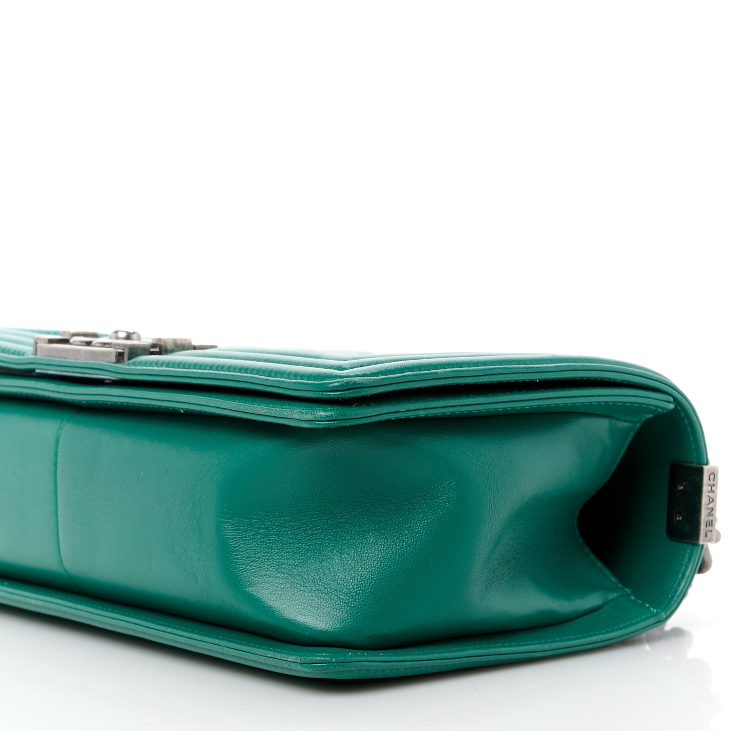 Lambskin Quilted Medium Boy Flap Green
