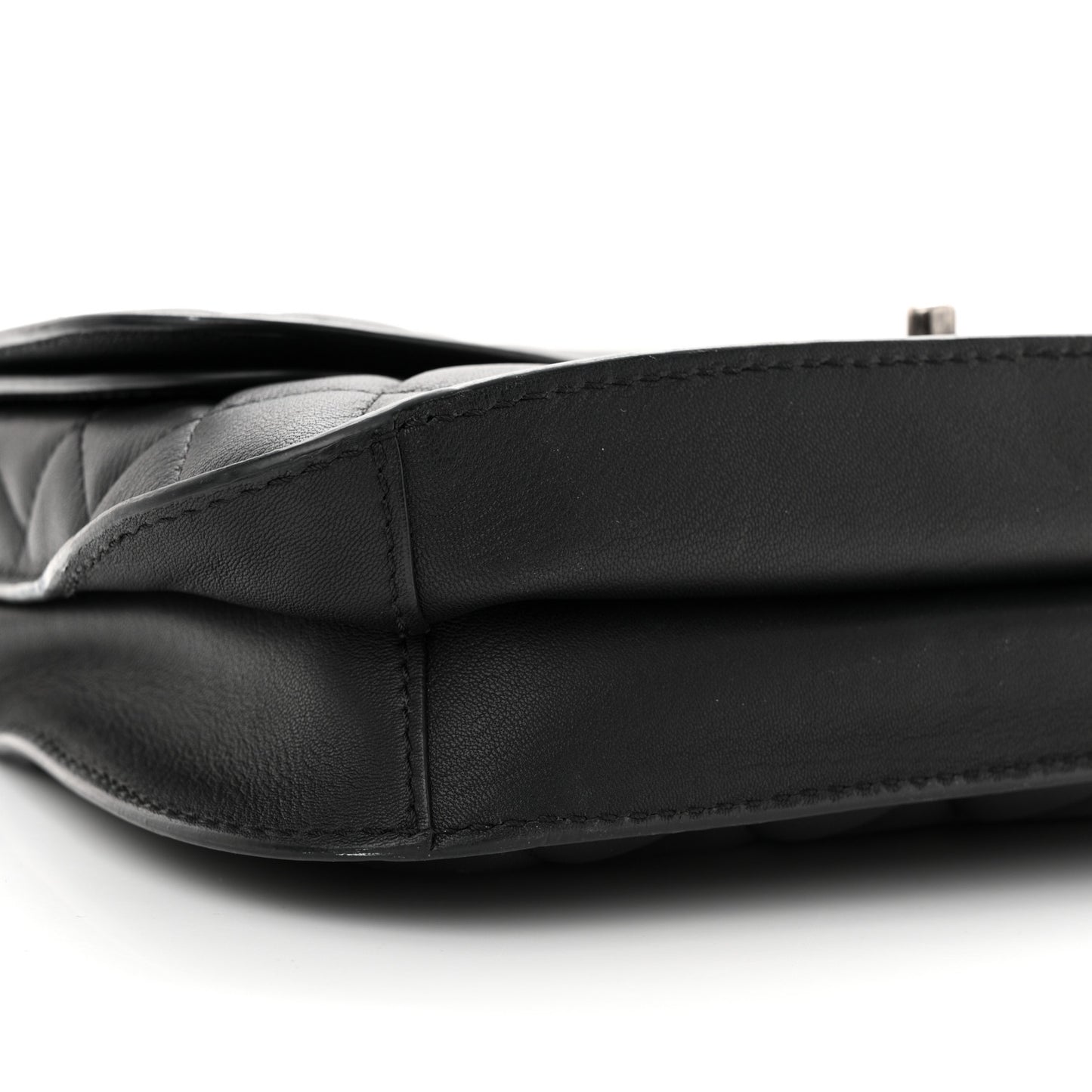 Lambskin Quilted Large Natural CC Flap Black