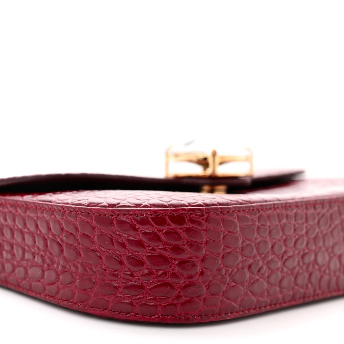 Calfskin Crystal Crocodile Embossed Saint Cocco Wallet On Chain Rubino