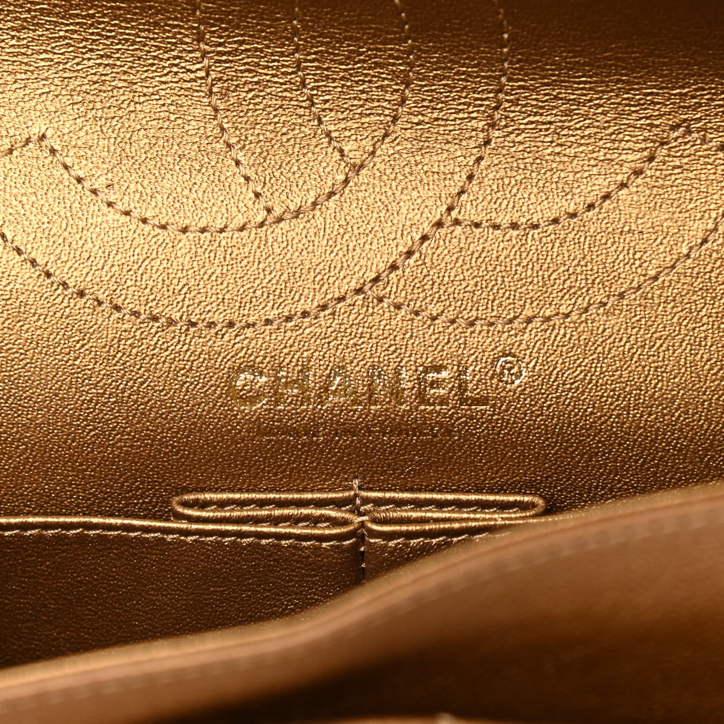 Metallic Calfskin Chevron Quilted 2.55 Reissue 226 Flap Gold