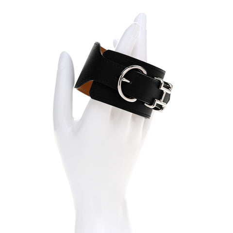 Swift Trench Cuff Bracelet T4 Black