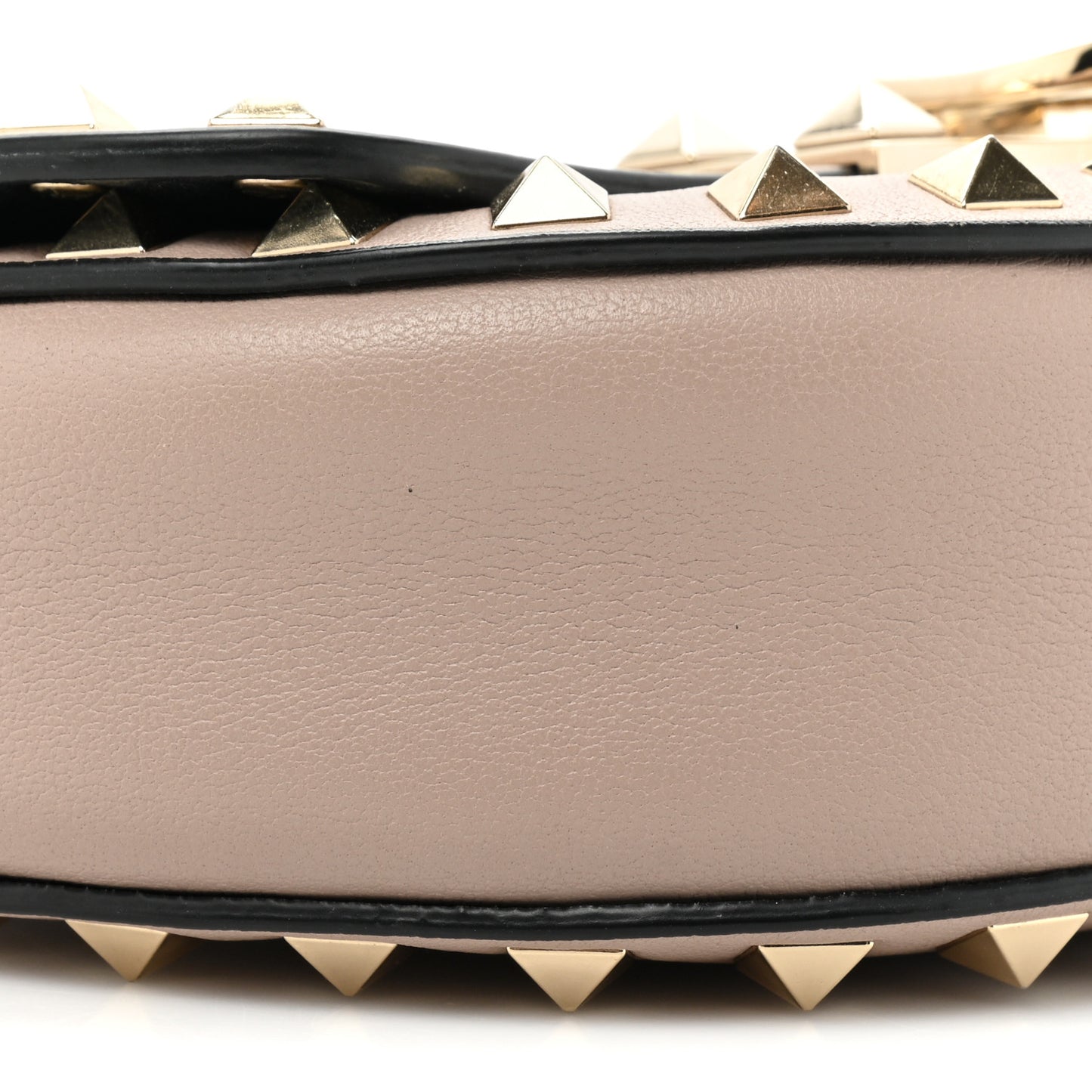 Vitello Rockstud Flip Lock Flap Saddle Crossbody Bag Poudre