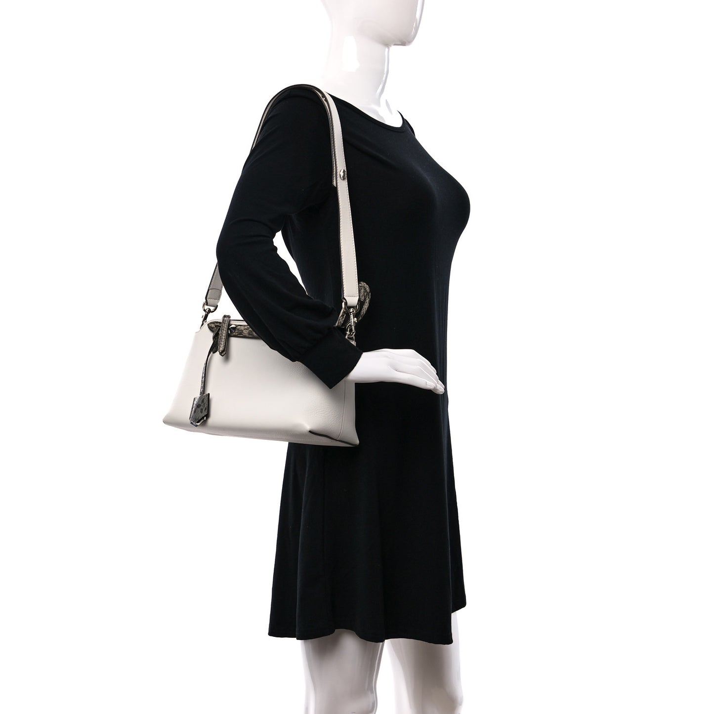Vitello Dolce Elaphe Medium By The Way Boston Bag White Ice Multicolor