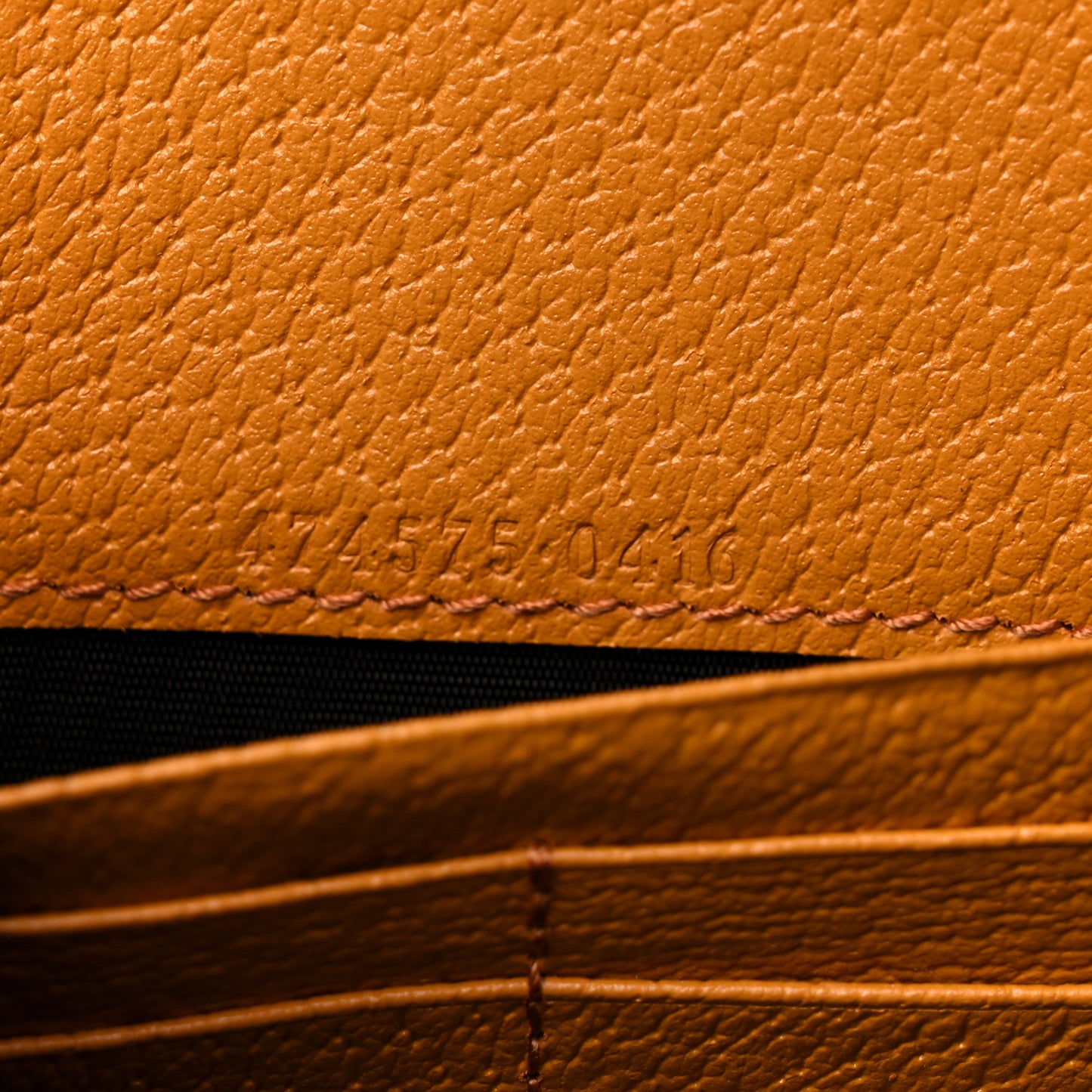 Raffia GG Monogram Matelasse GG Marmont Chain Wallet Natural Beige Off White Sun Oil