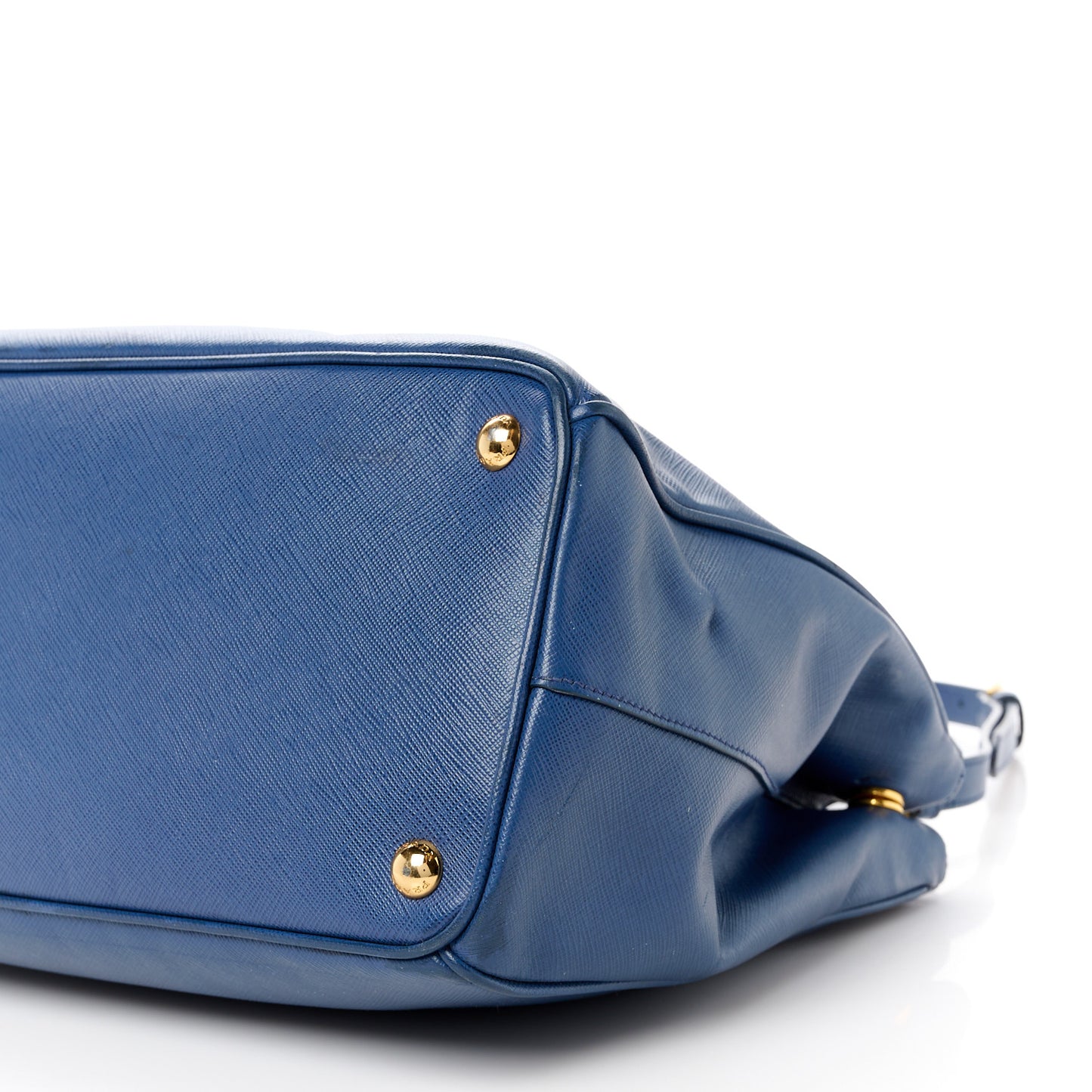 Saffiano Medium Galleria Double Zip Tote Bluette