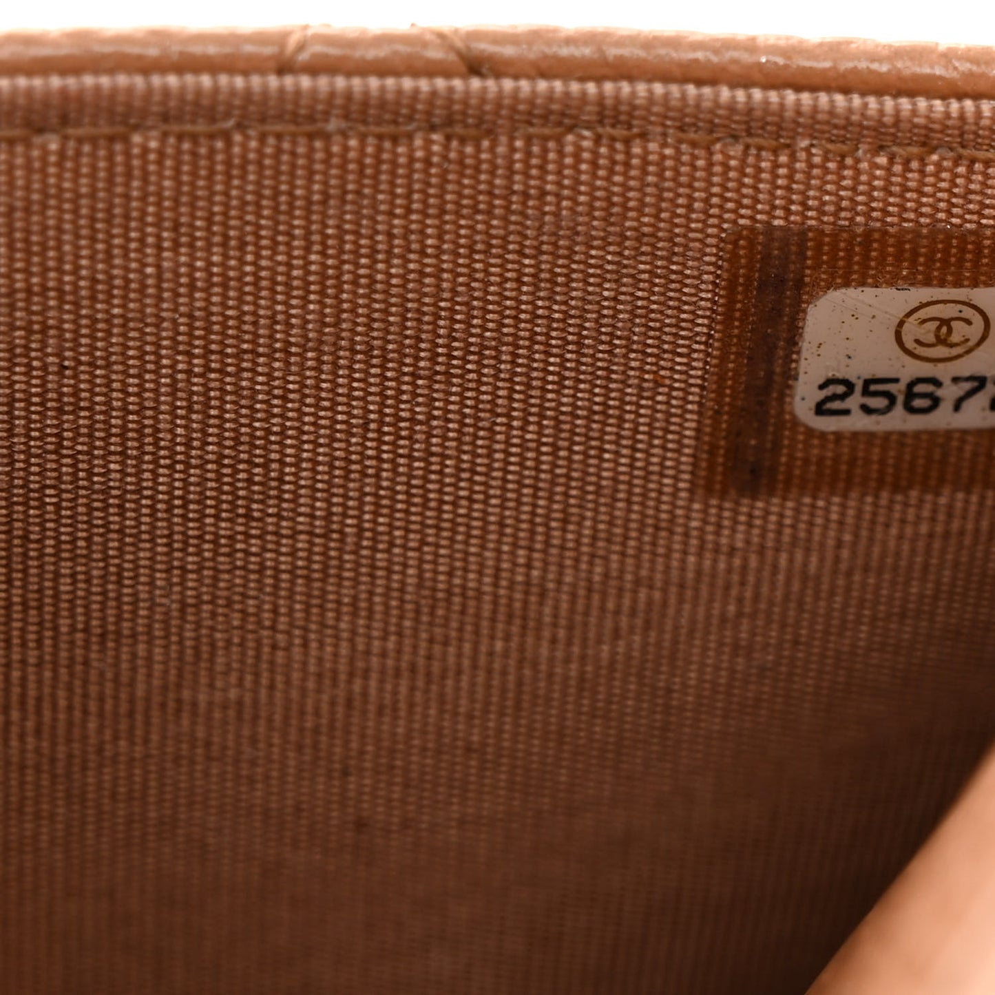 Caviar Quilted Golden Class Wallet On Chain WOC Beige