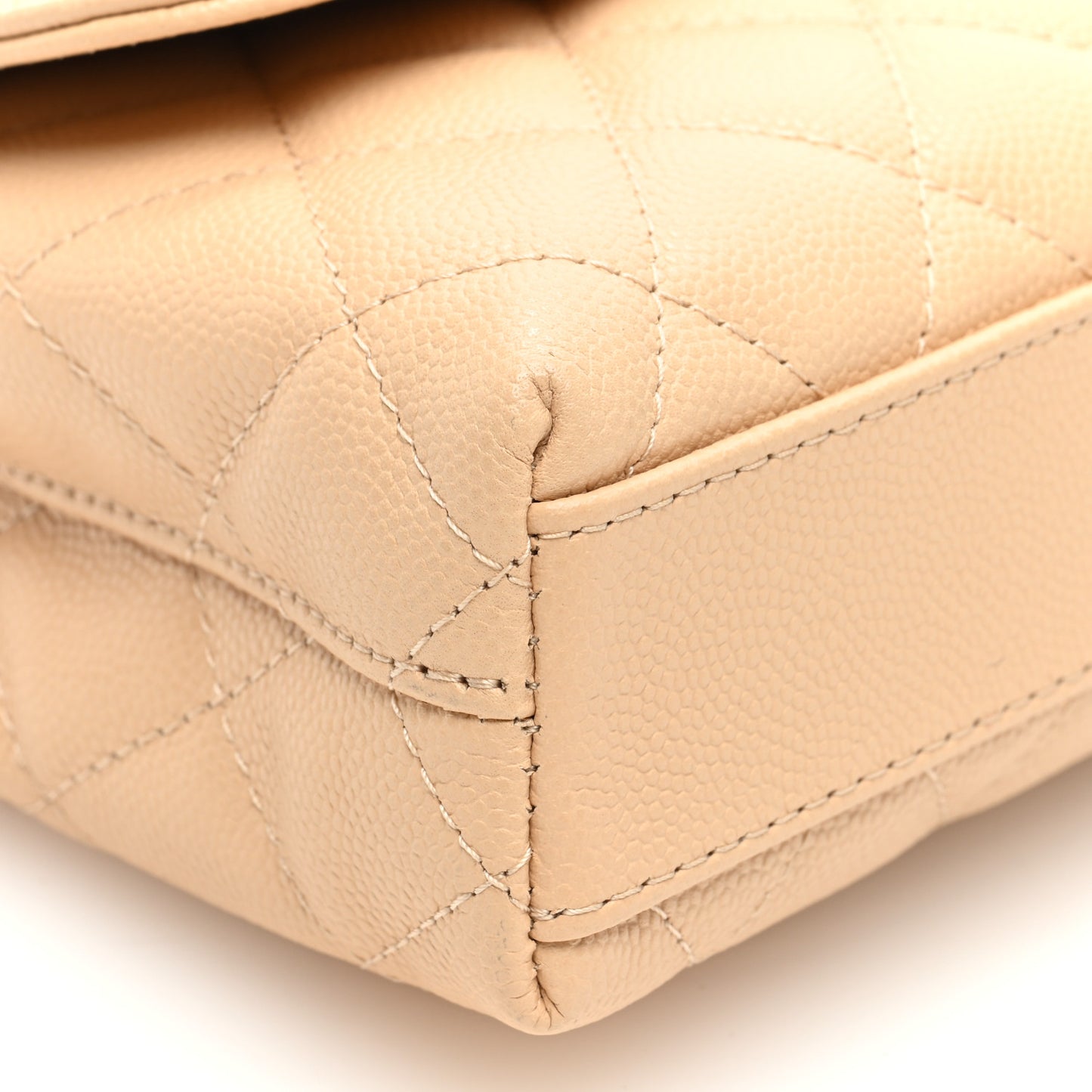 Caviar Quilted Coco Handle Clutch With Chain Beige