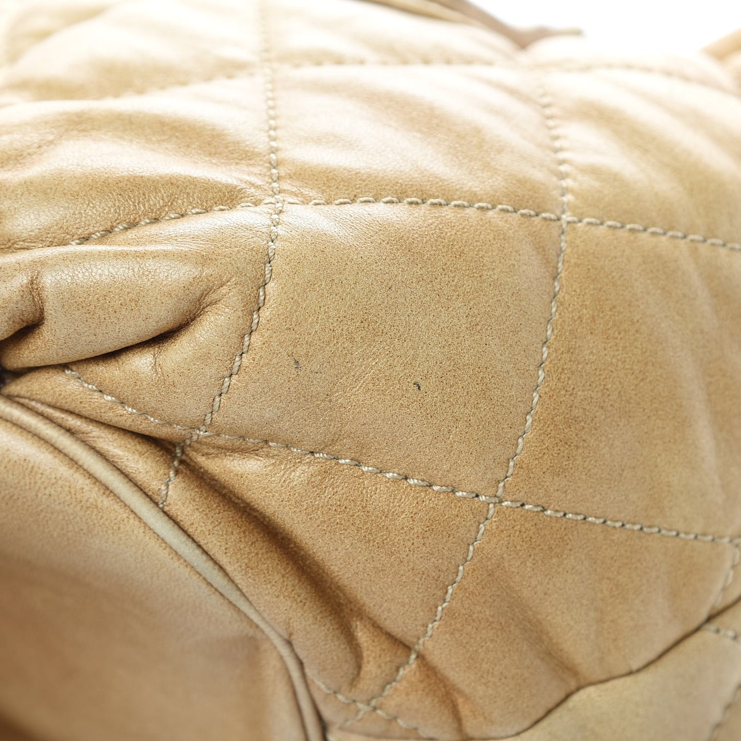 Lambskin Quilted Cloudy Bundle East West Tote Light Beige