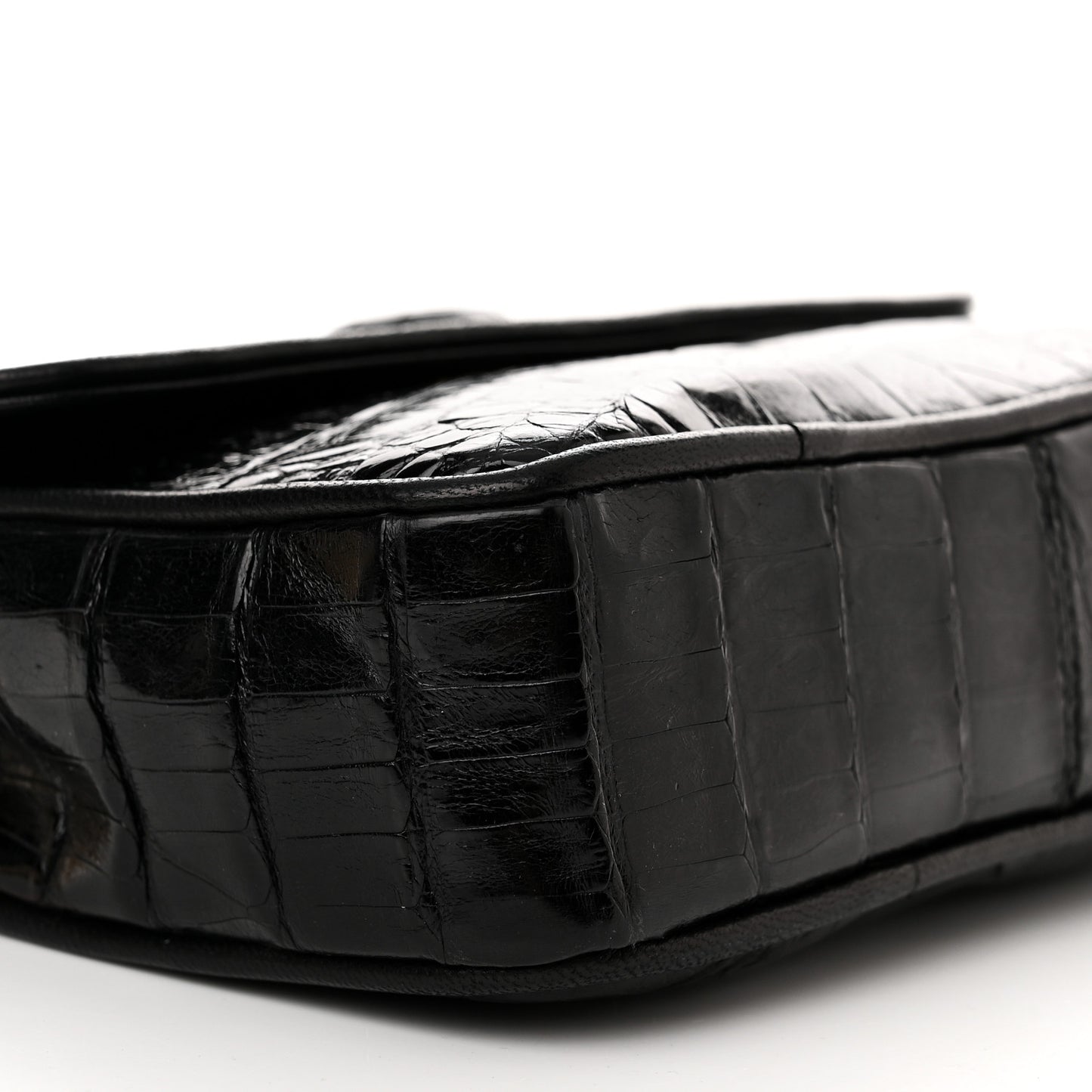 Shiny Crocodile Flap Black