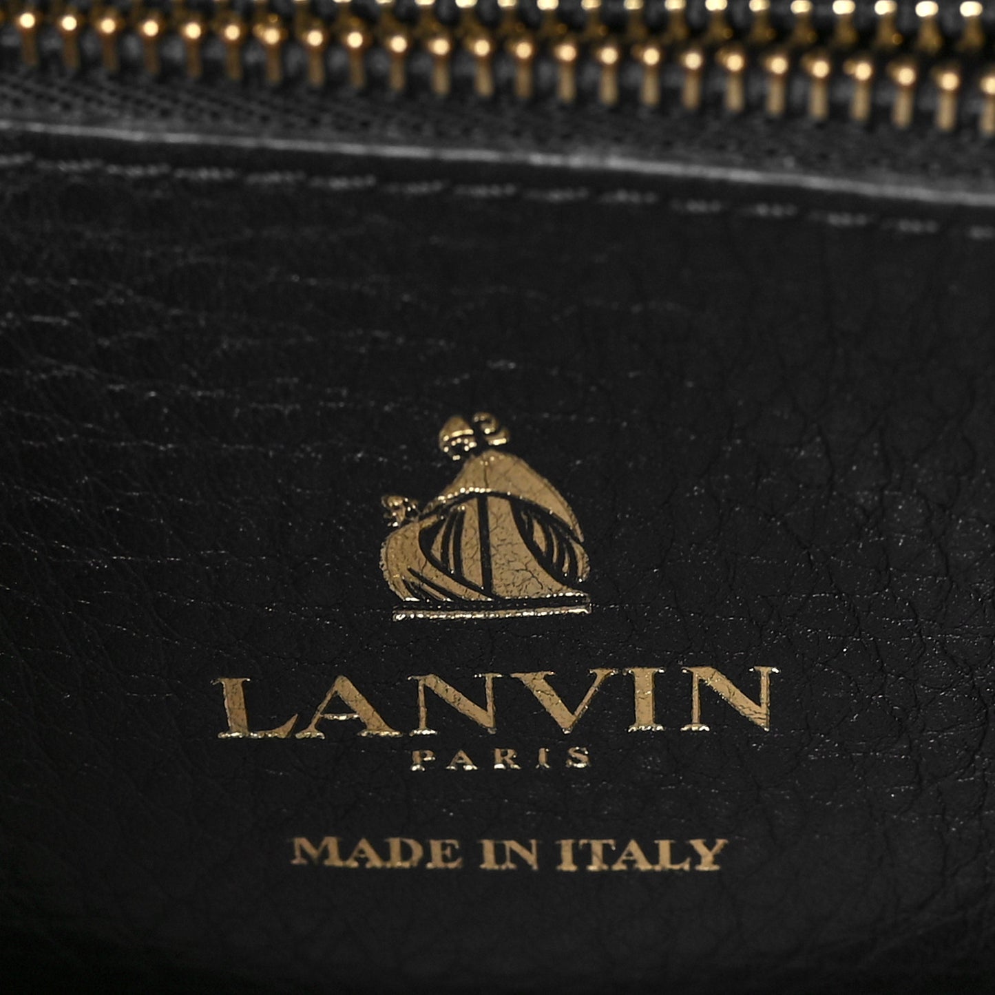 Grained Calfskin Box Messenger Bag Navy