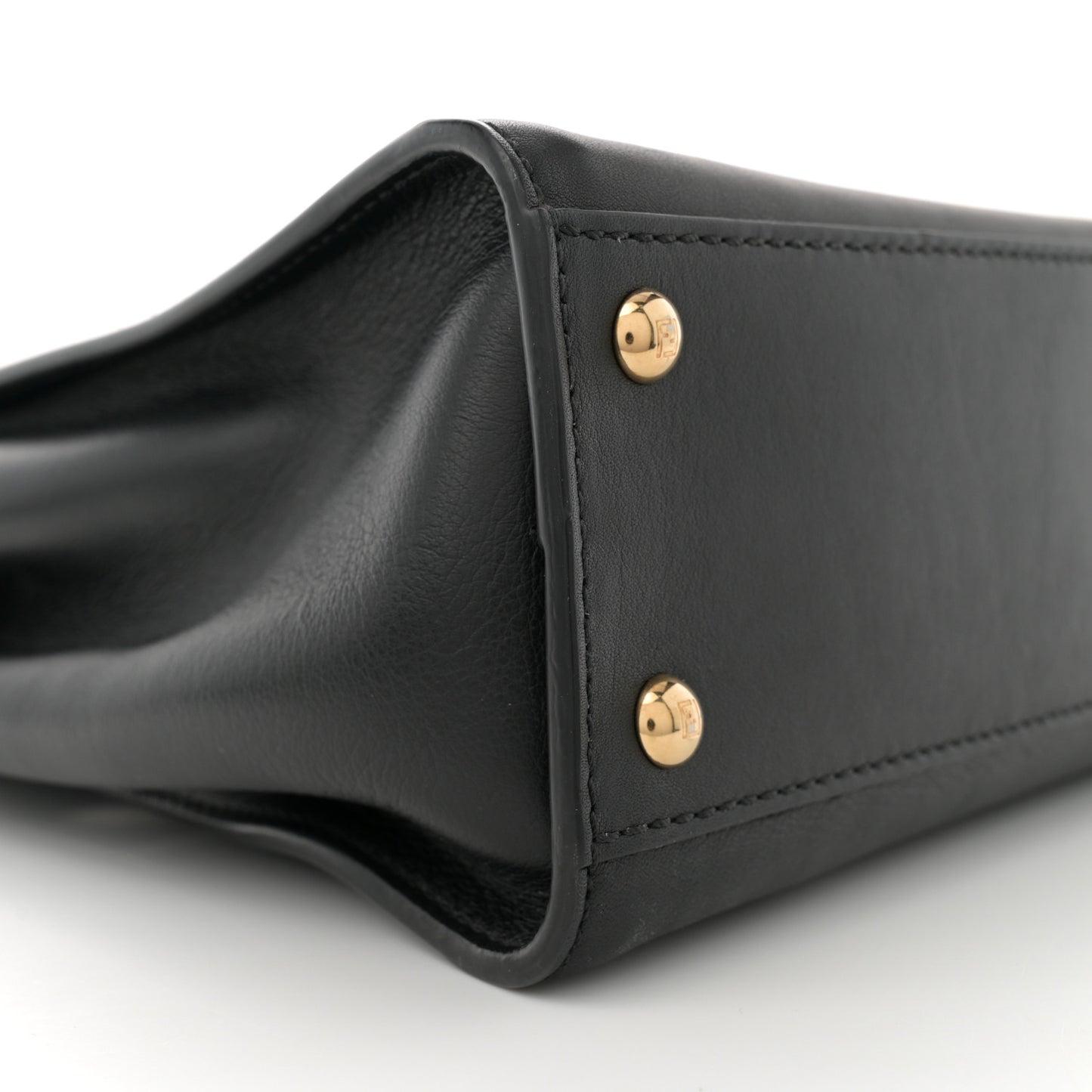 Vitello Seta Shiny Nappa Medium Peekaboo Iconic Satchel Black