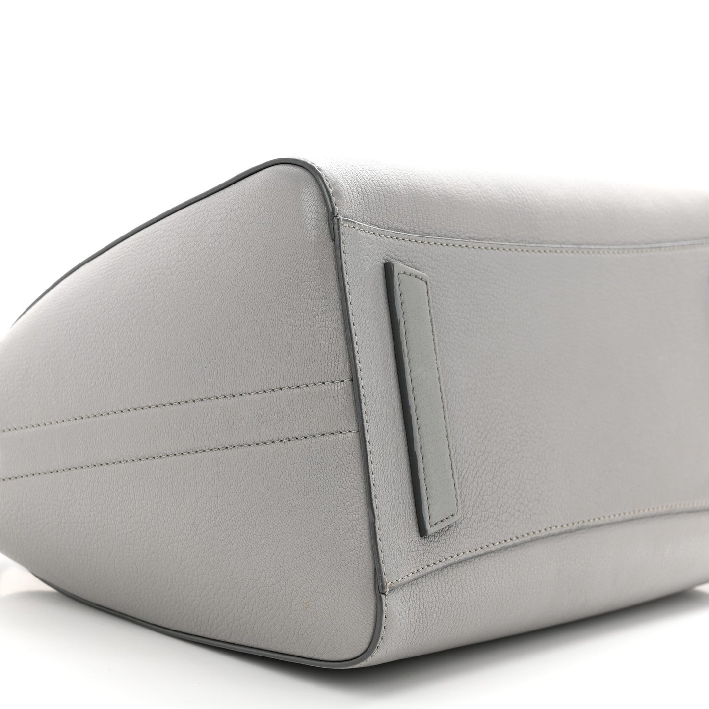 Sugar Goatskin Medium Antigona Pearl Grey