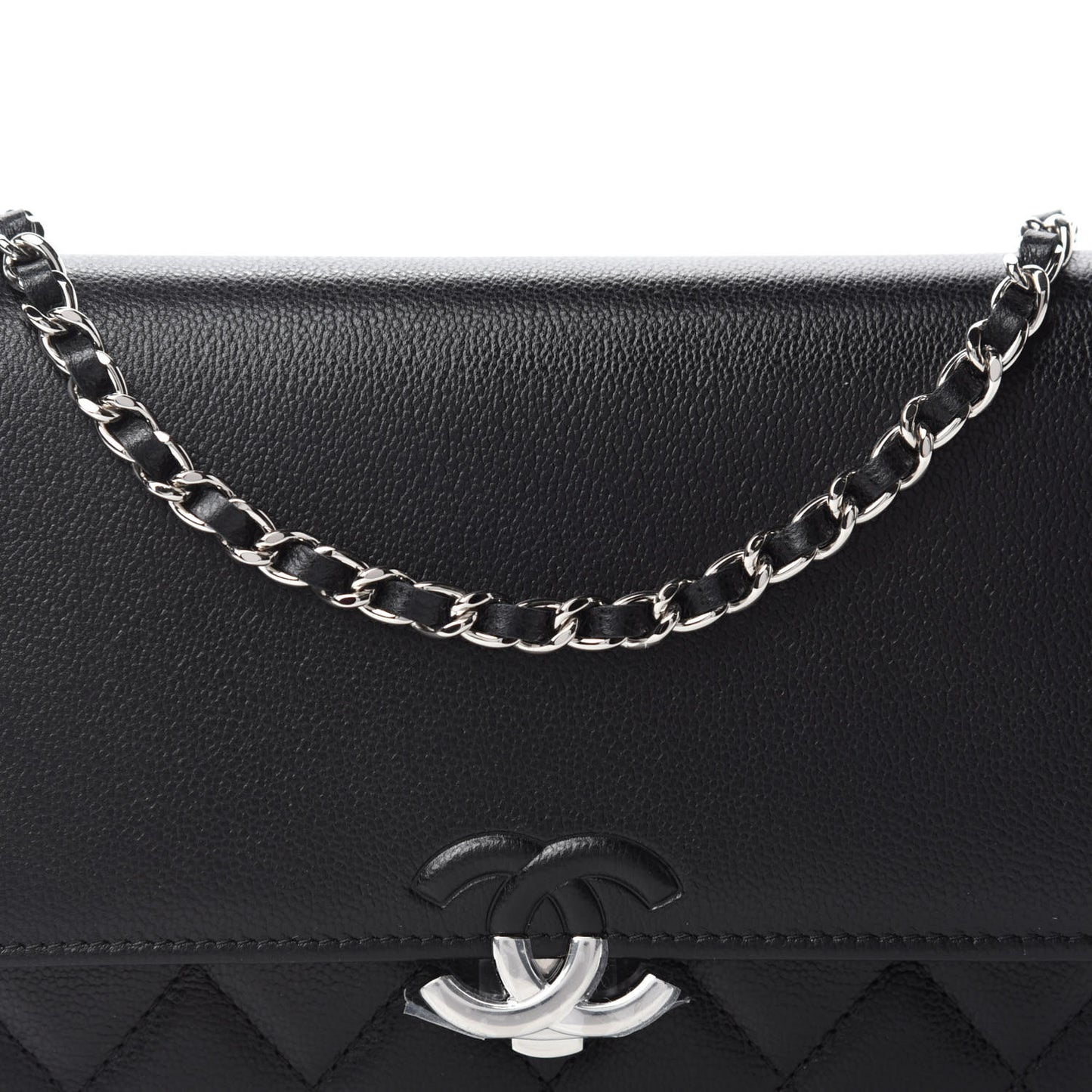 Grained Calfskin Quilted CC Box Wallet On Chain WOC Black