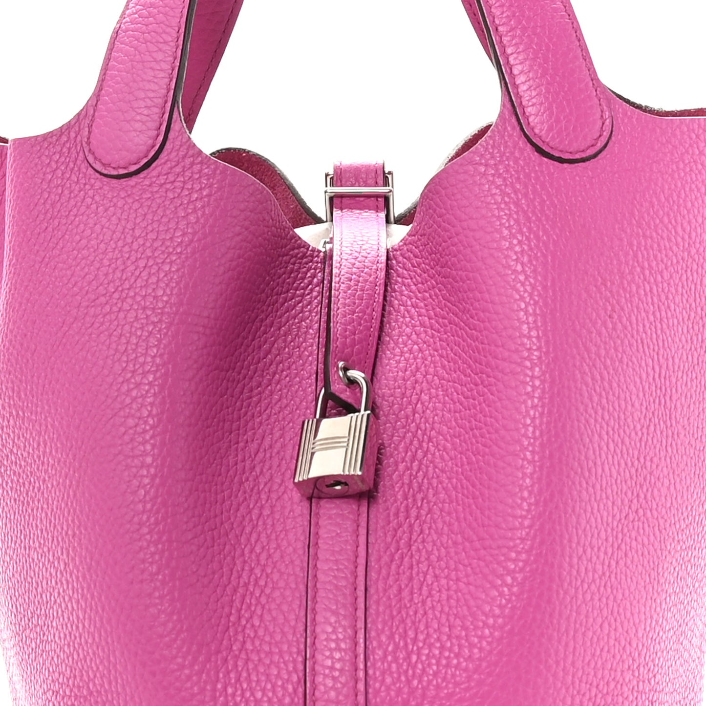 Taurillon Clemence Picotin Lock 22 MM Magnolia