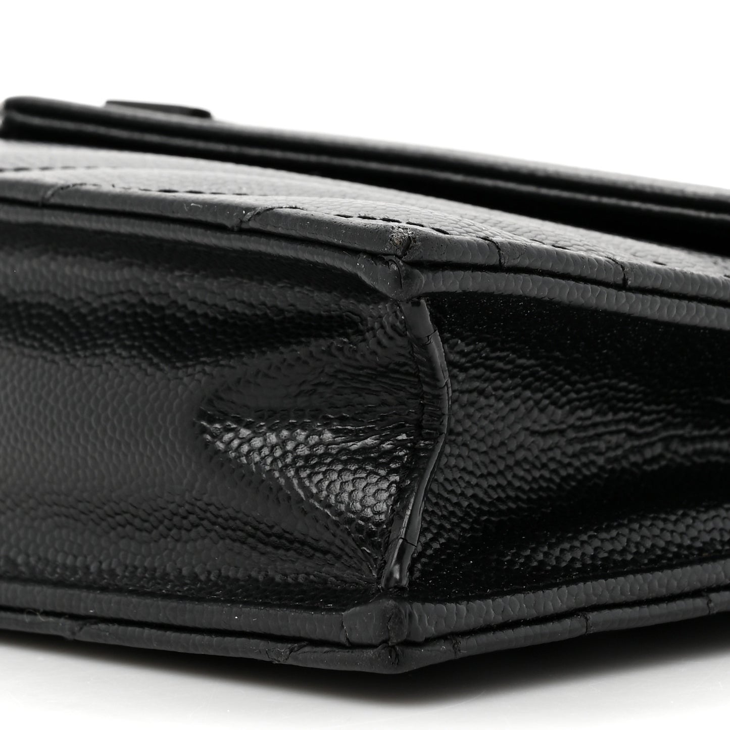 Grain De Poudre Matelasse Chevron Monogram Monochrome Envelope Chain Wallet Black