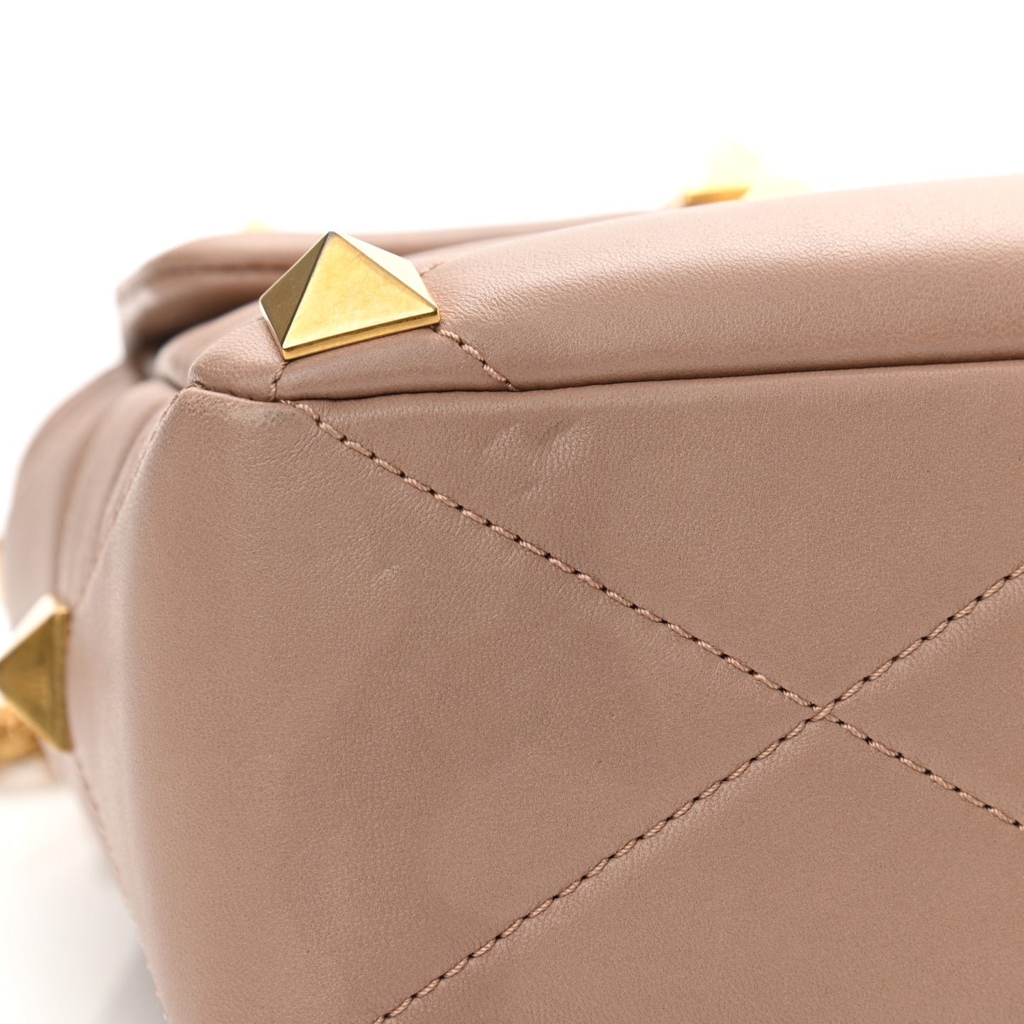 Nappa Large Roman Stud Shoulder Bag Rose Cannelle