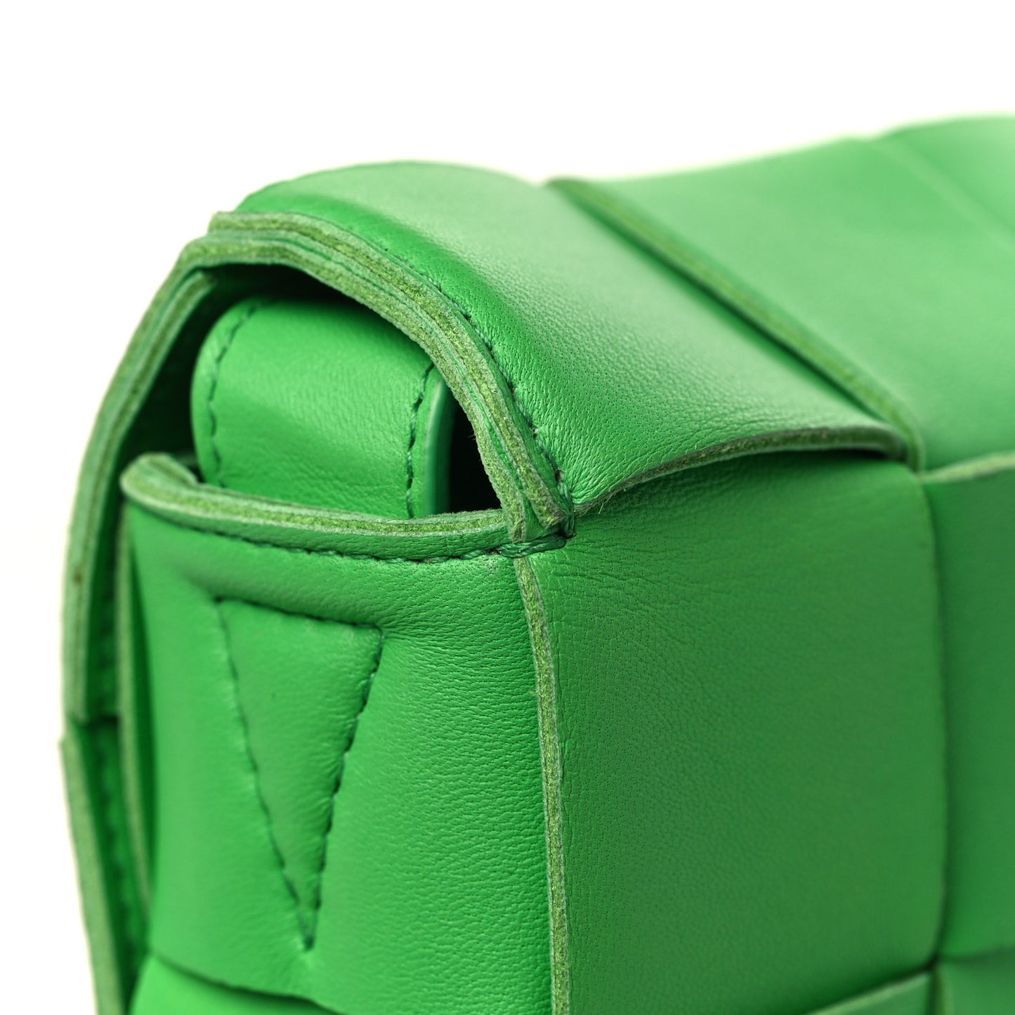 Lambskin Maxi Intrecciato Cassette Crossbody Bag Parakeet