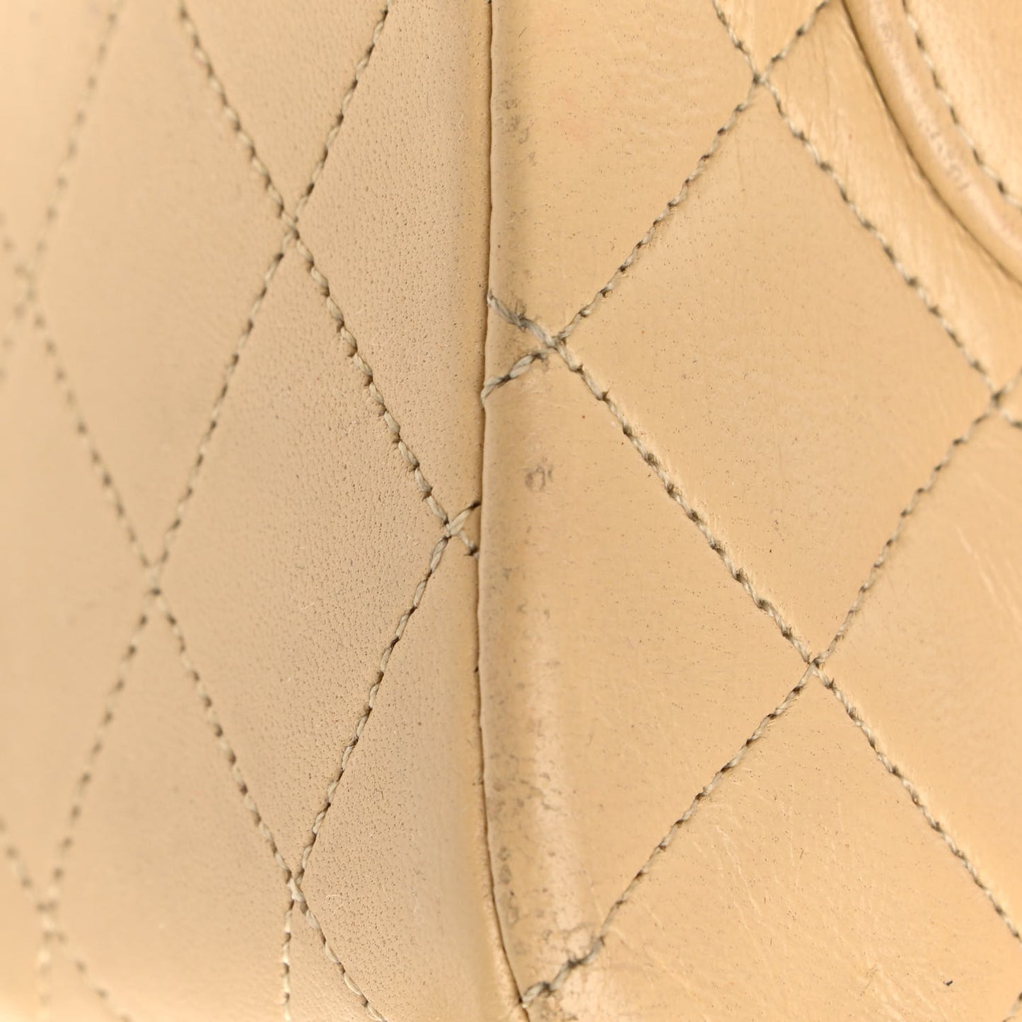 Lambskin Quilted Medium Double Flap Beige