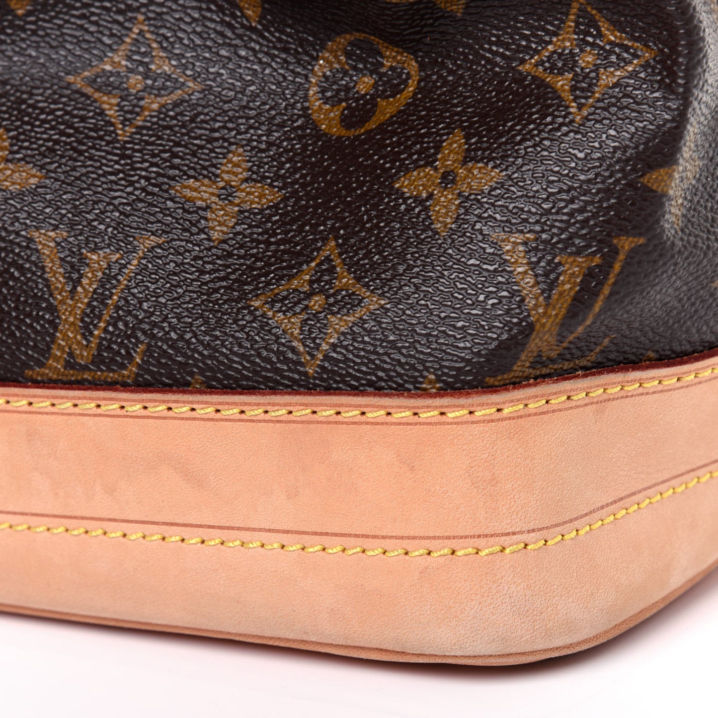 Monogram Noe