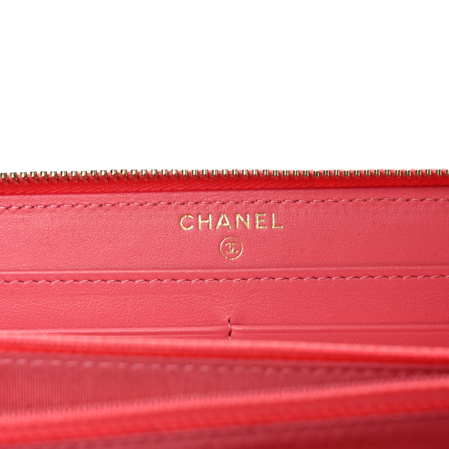 Lambskin Quilted Chanel 19 Zipped Wallet Pink
