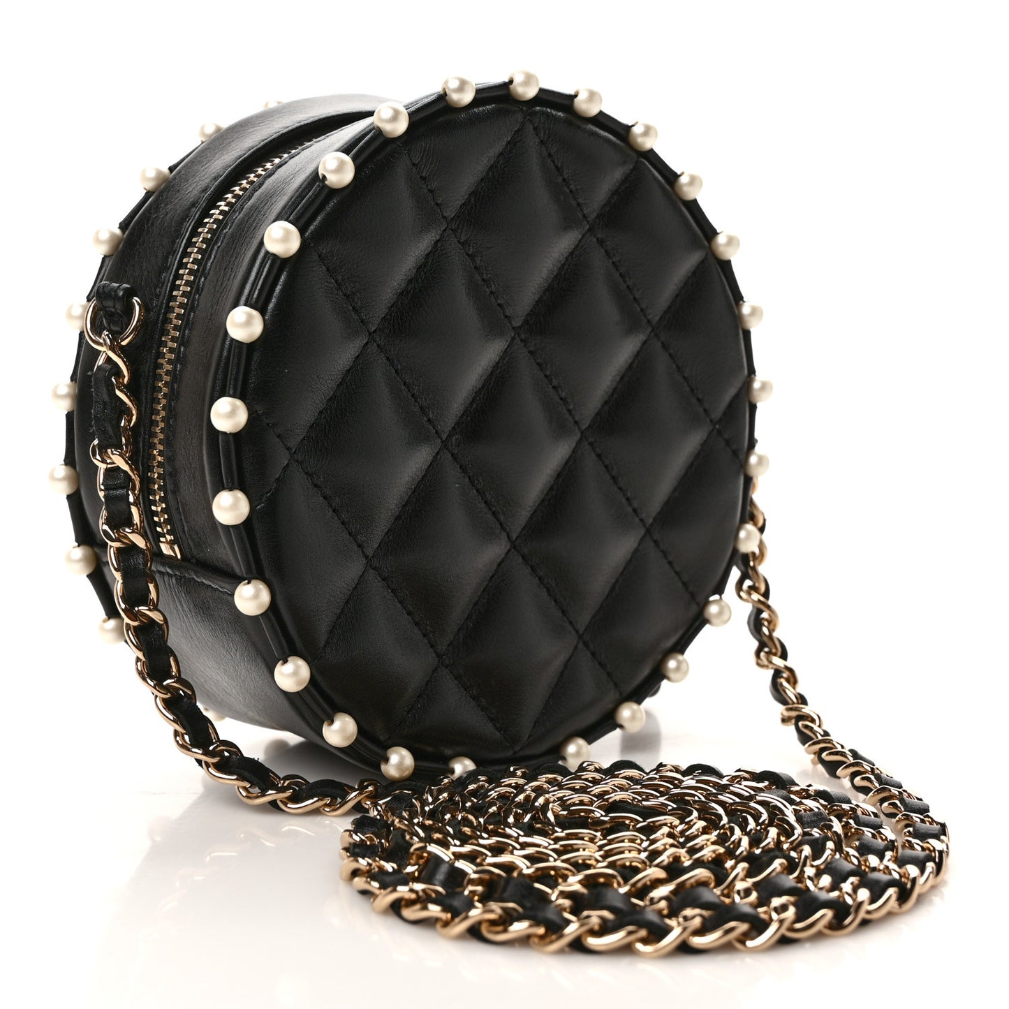 Calfskin Quilted Pearl Round Clutch With Chain Black