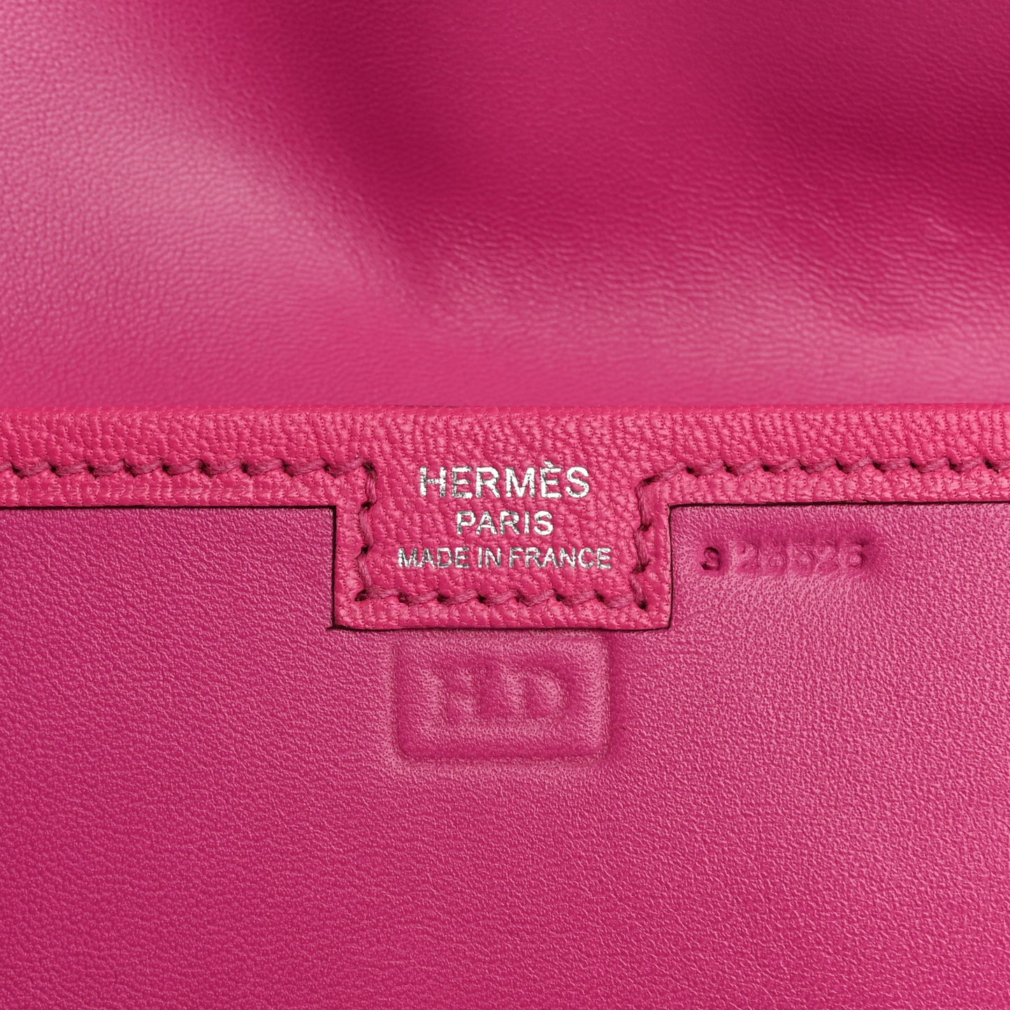 Chevre Mysore Tadelakt Jige Elan 29 Clutch Rose Pourpre