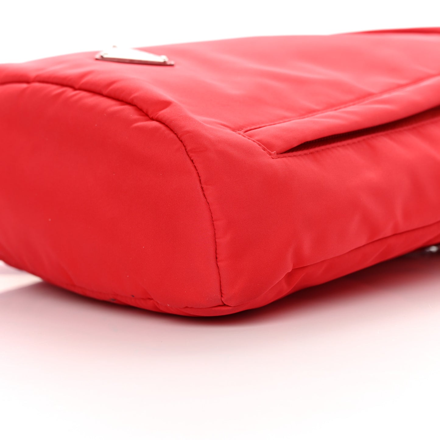 Re-Nylon Vitello Metal Triangle Logo Sling Backpack Rosso