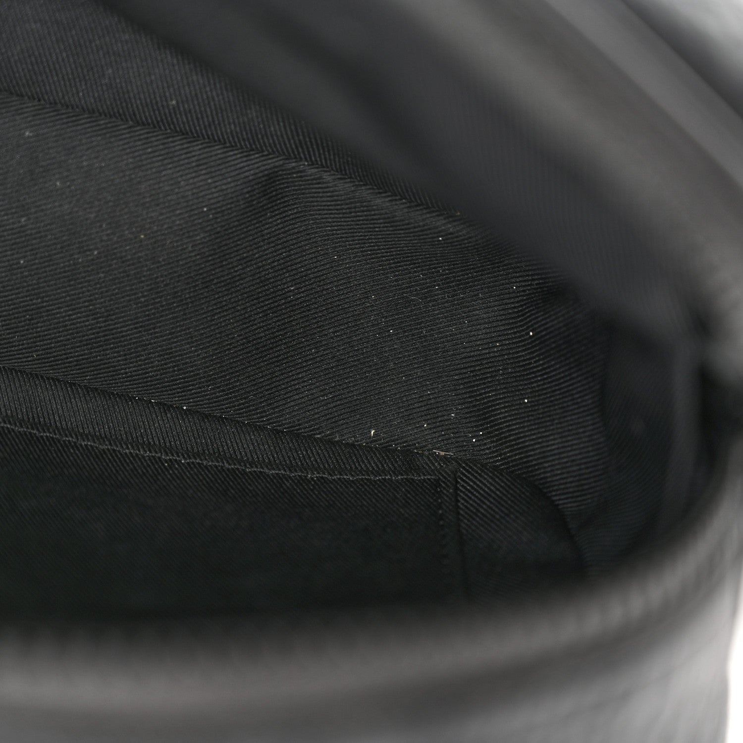 Louis Vuitton Taurillon Monogram S Lock Messenger Black 10 of 10