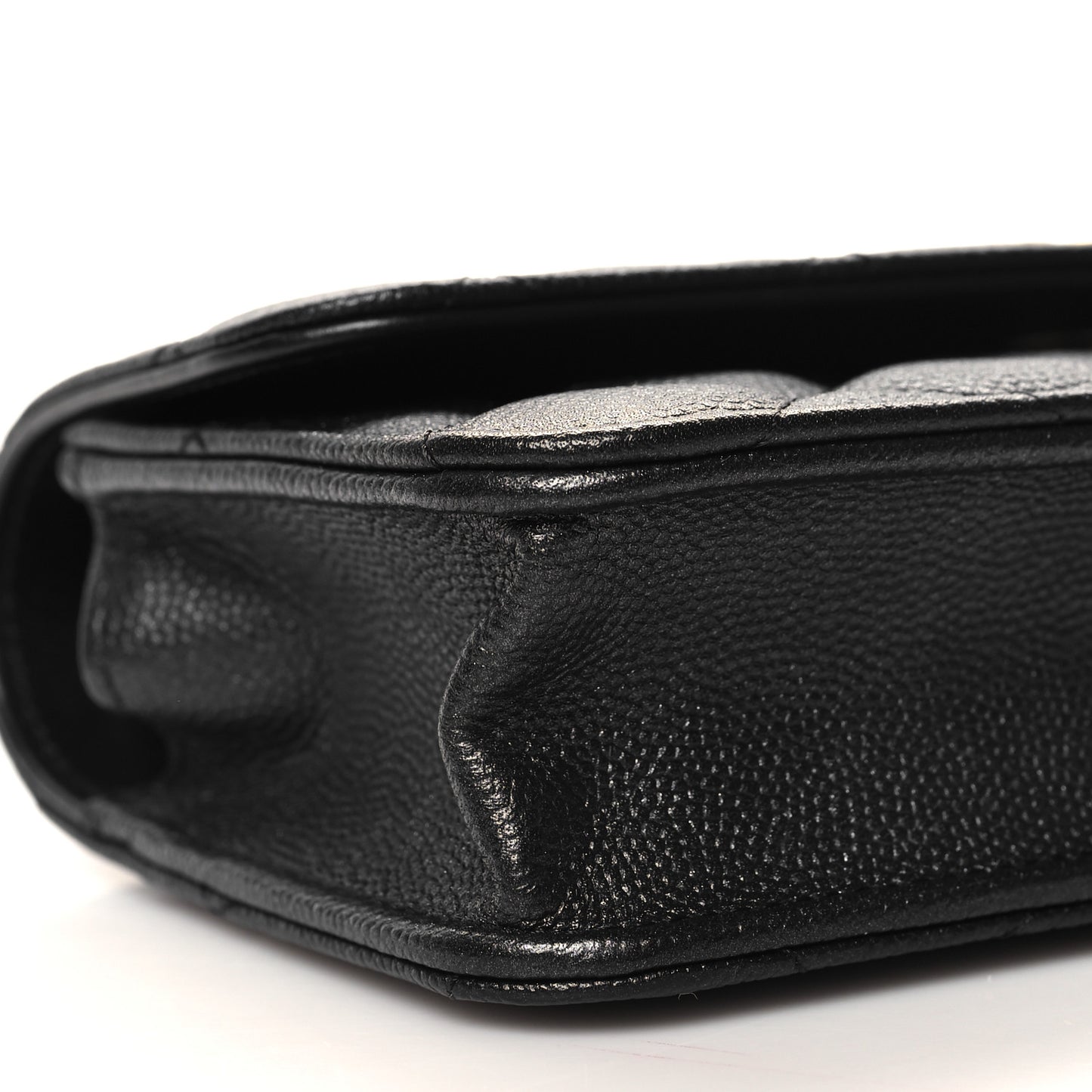 Caviar Quilted Dynasty Flap Phone Holder With Chain Black