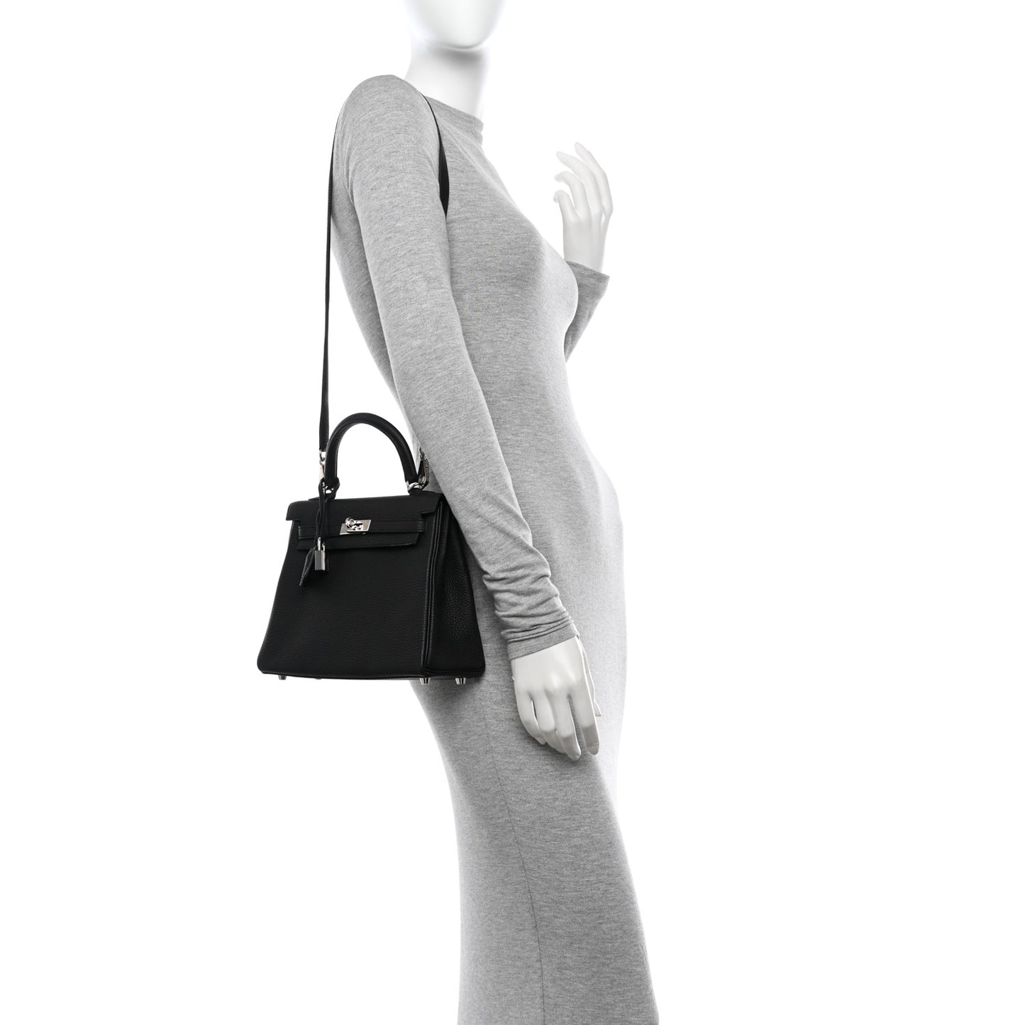 Togo Kelly Retourne 25 Black