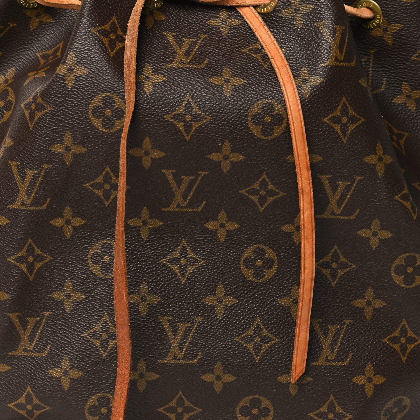 Monogram Noe