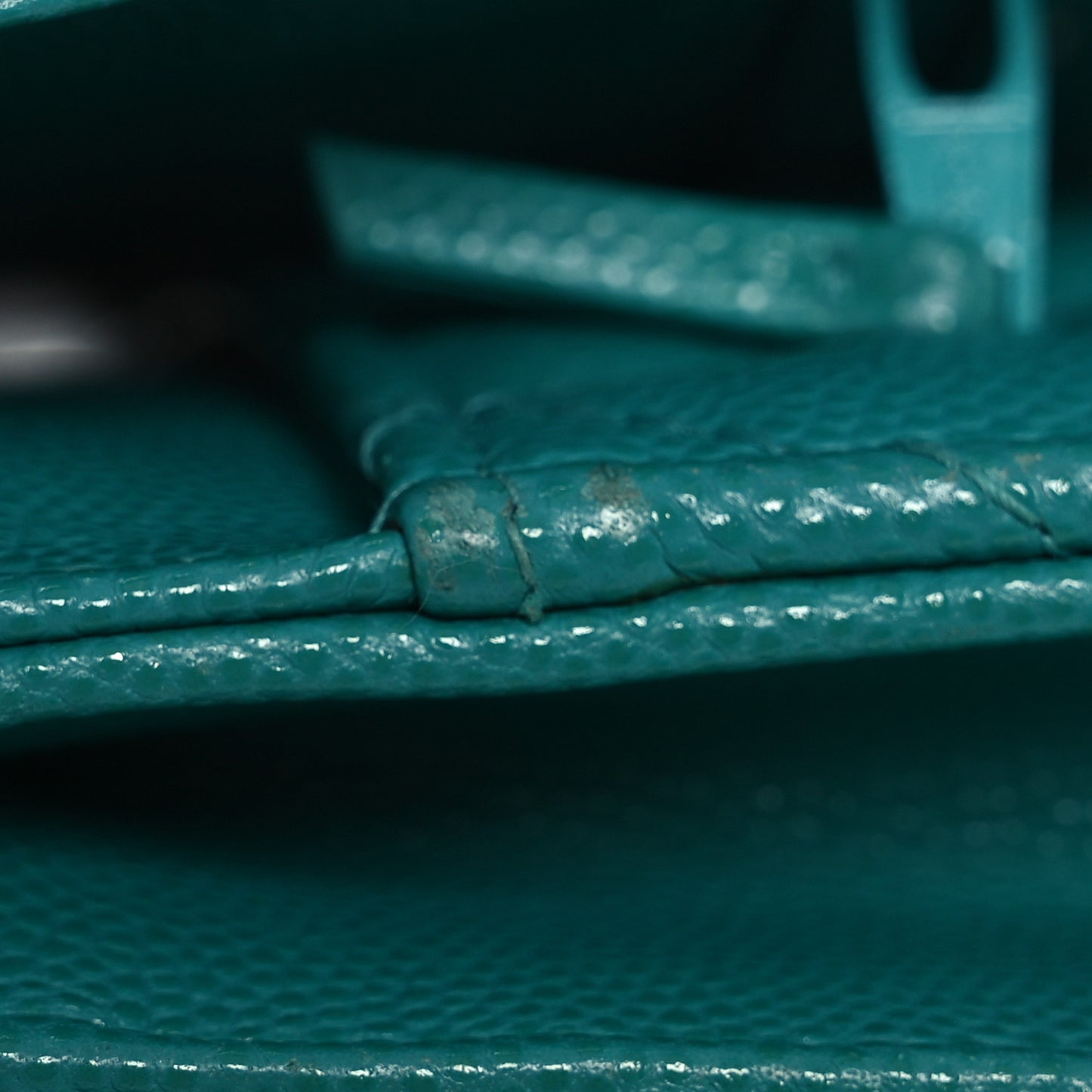 Caviar Quilted Wallet On Chain WOC Turquoise