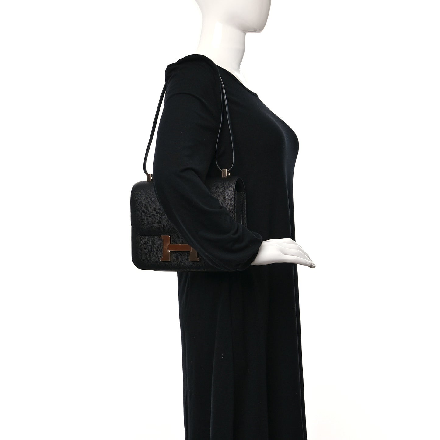 Epsom Constance 24 Black